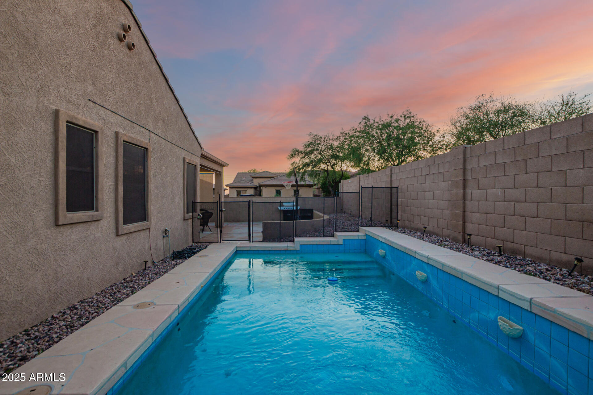 3438 W LITTLE HOPI Drive