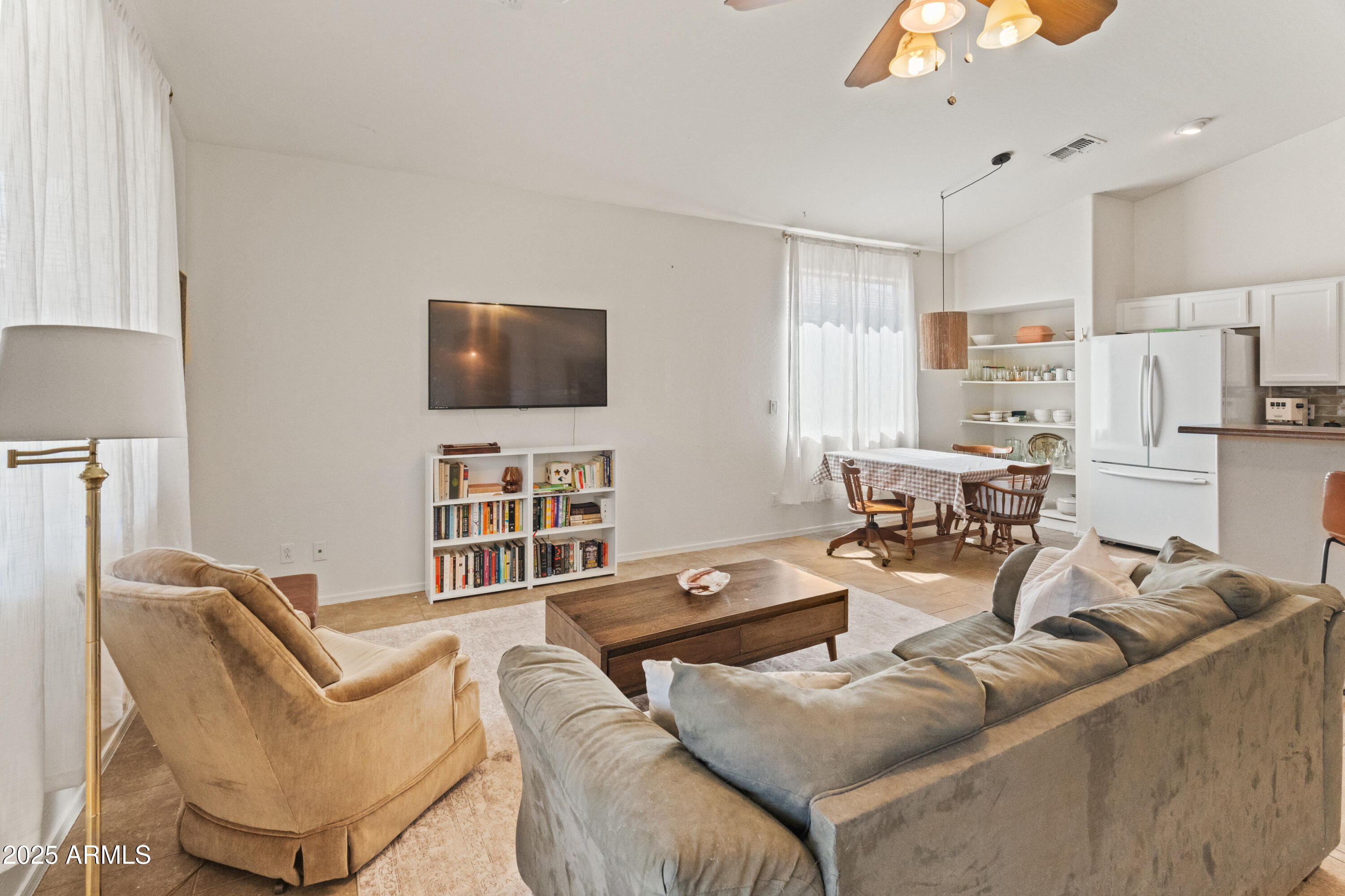 17056 W BRISTOL Lane