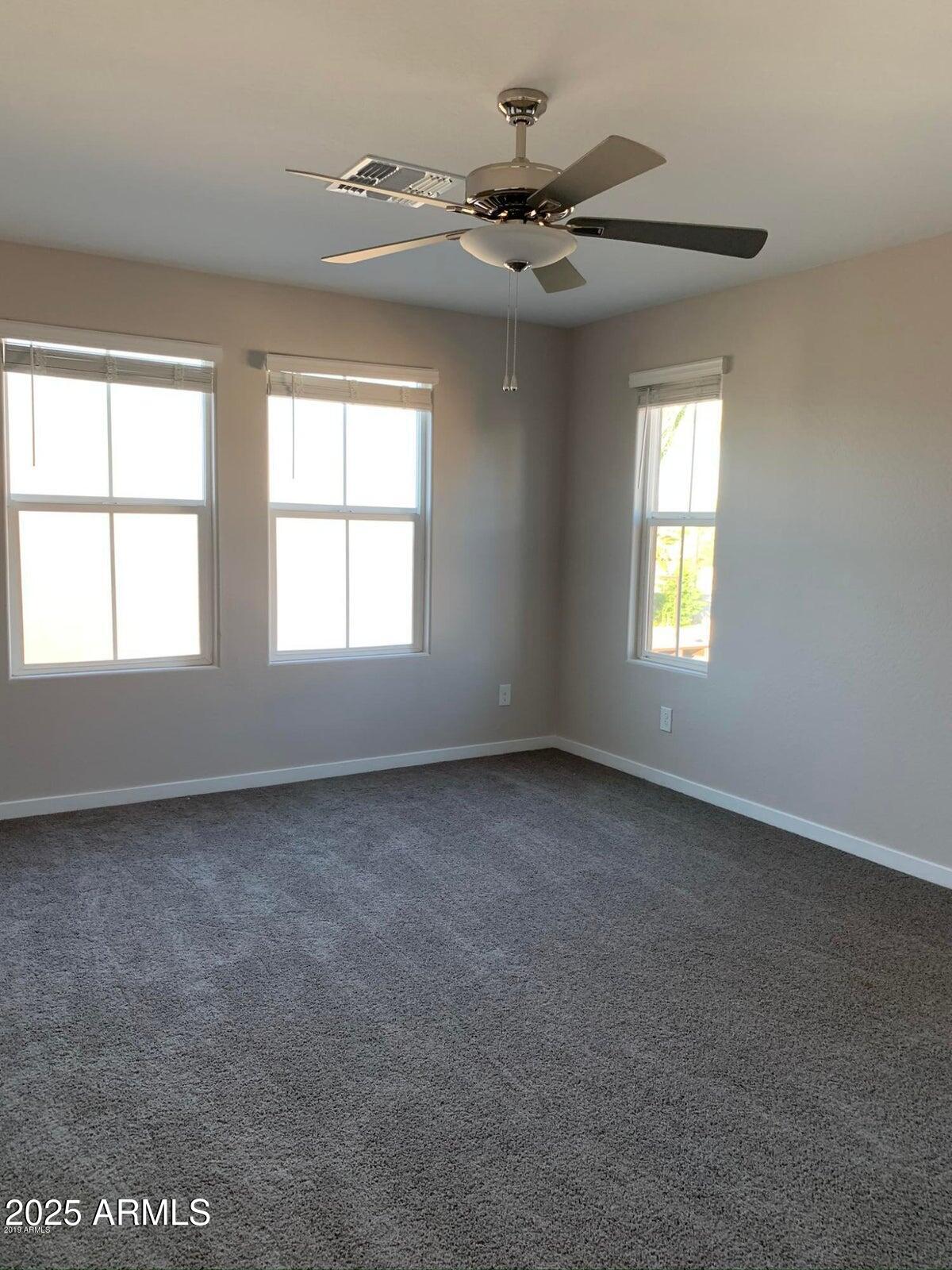 584 W WESTCHESTER Avenue