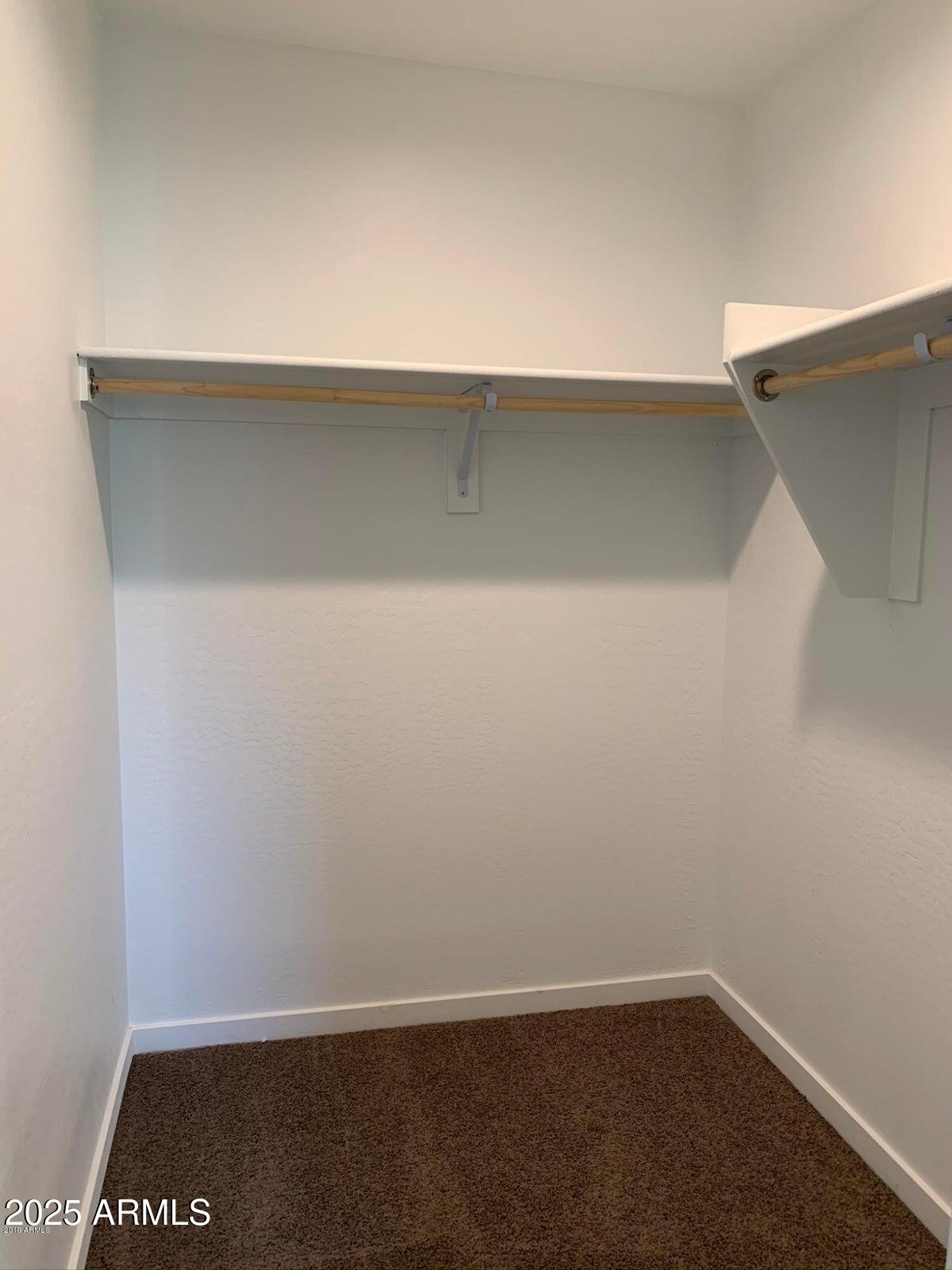 584 W WESTCHESTER Avenue