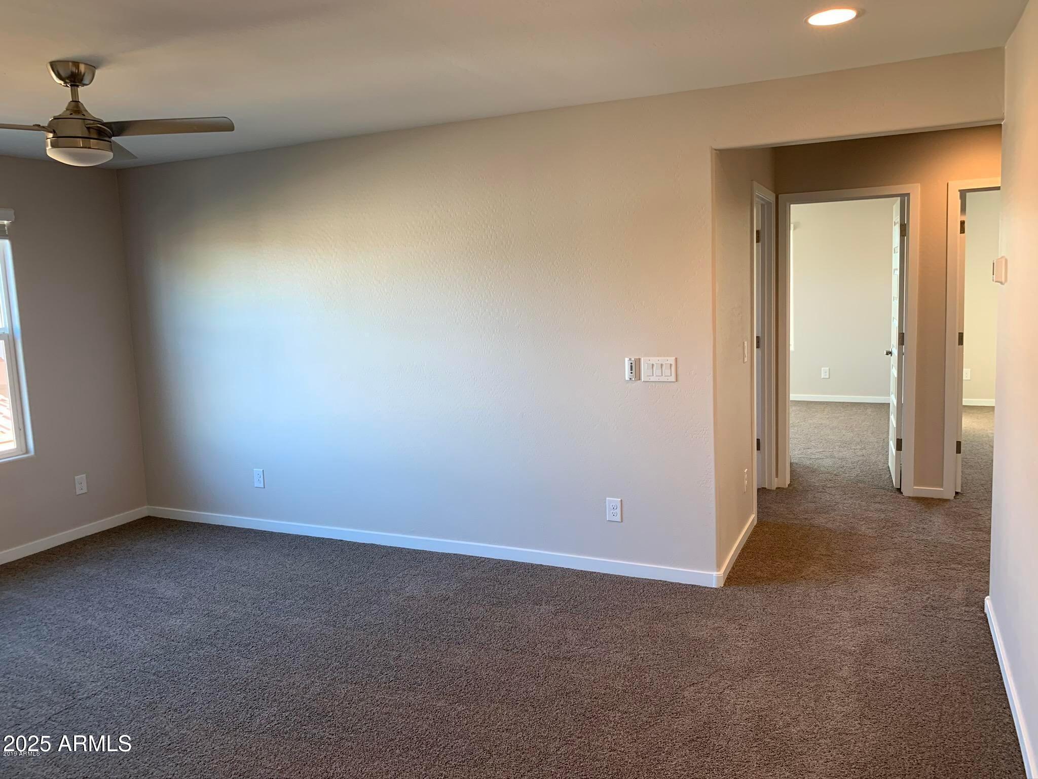 584 W WESTCHESTER Avenue