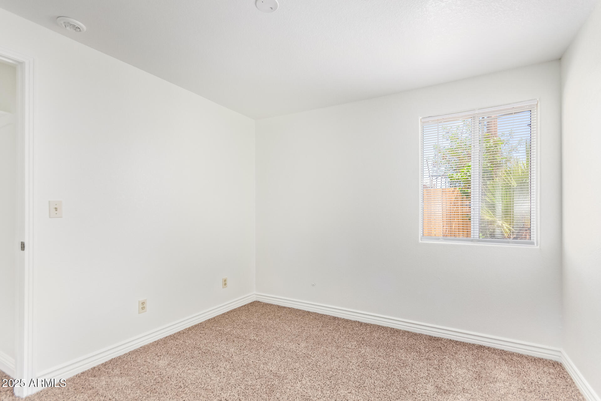 3513 W GRANADA Road