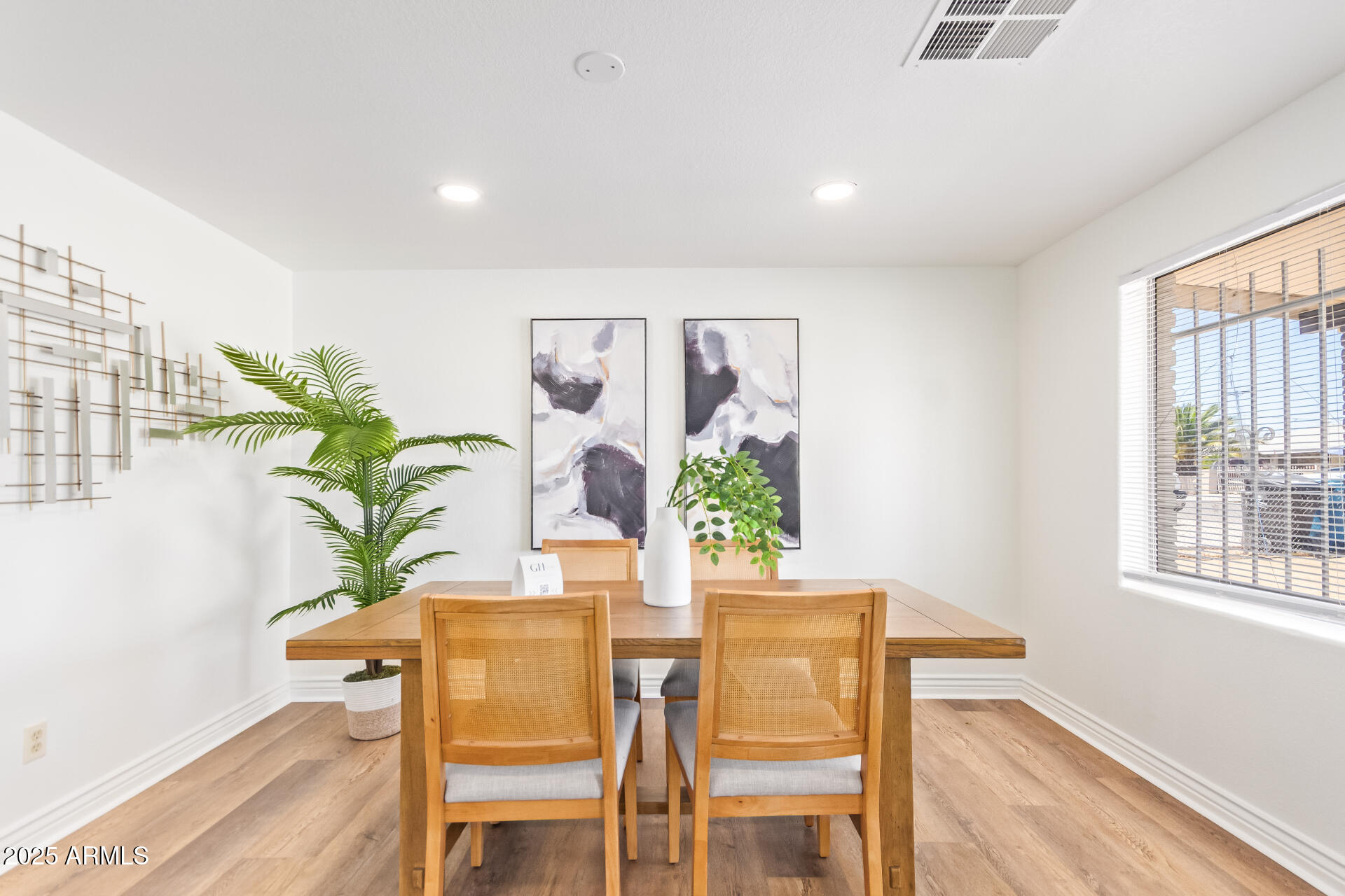 3513 W GRANADA Road