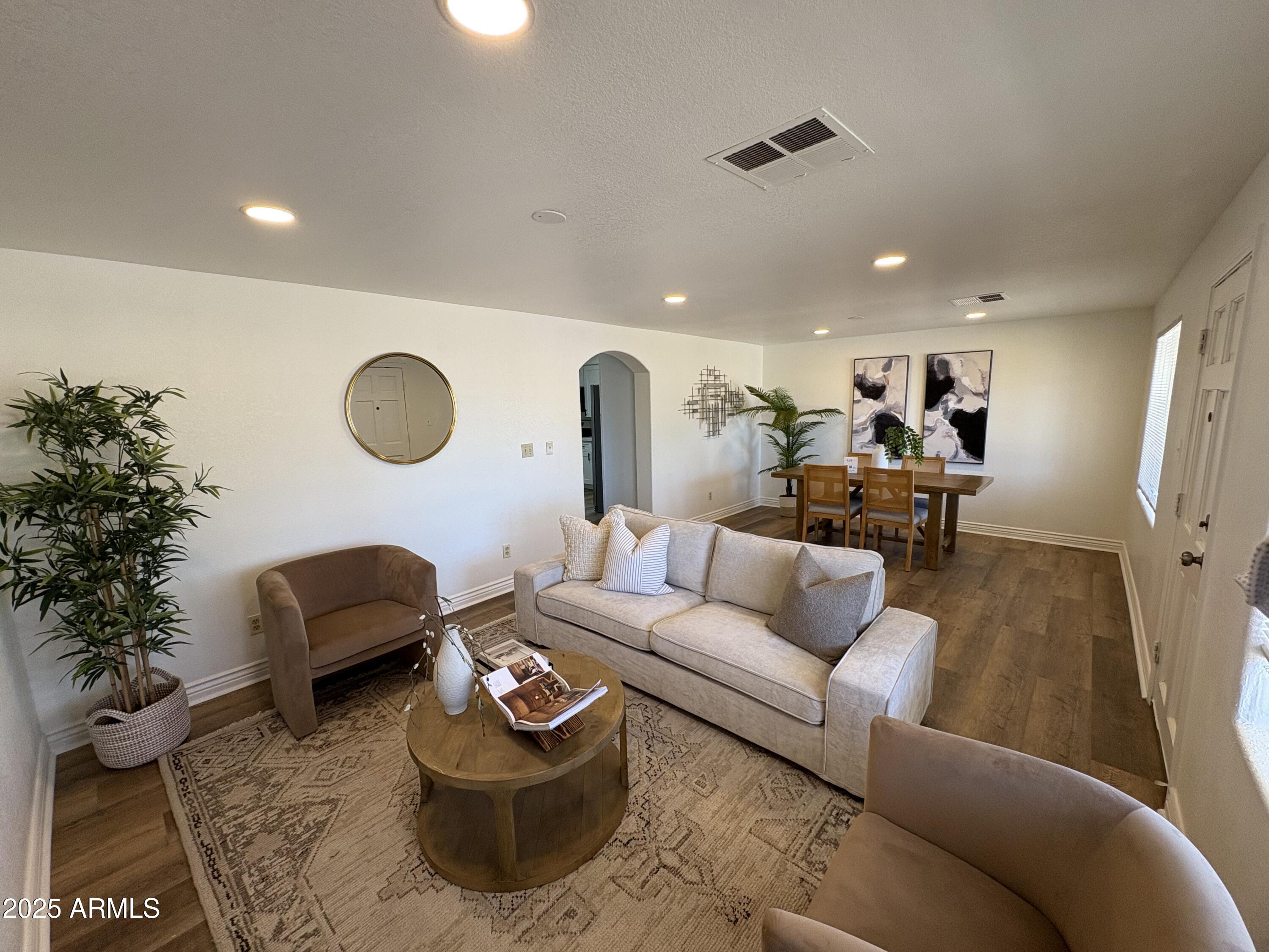 3513 W GRANADA Road