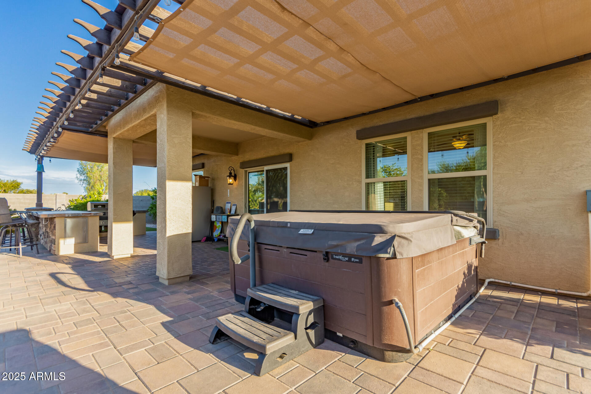 36812 W MATTINO Lane