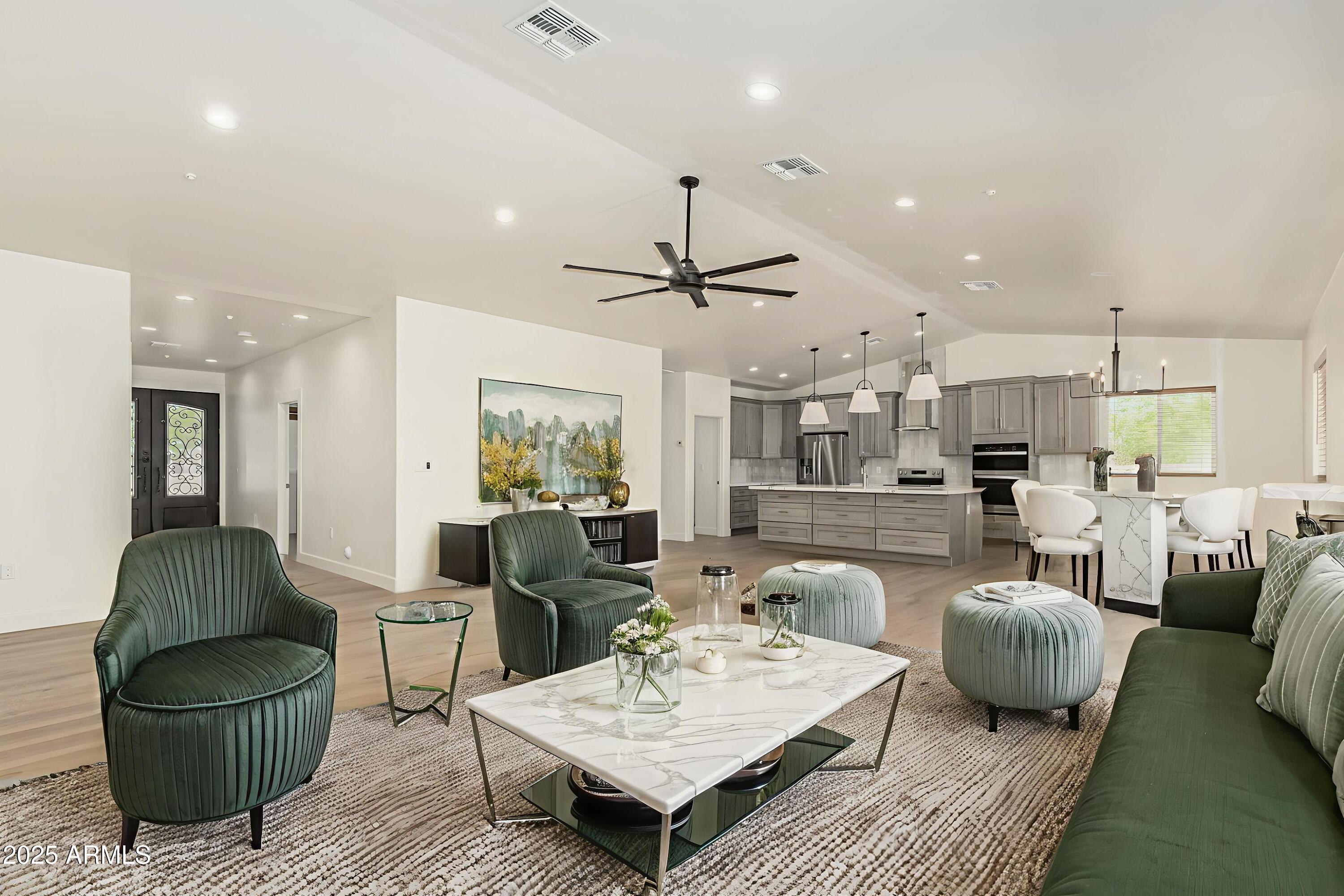 18215 W ENOCH Drive