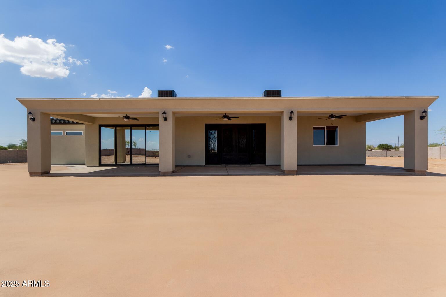 18215 W ENOCH Drive