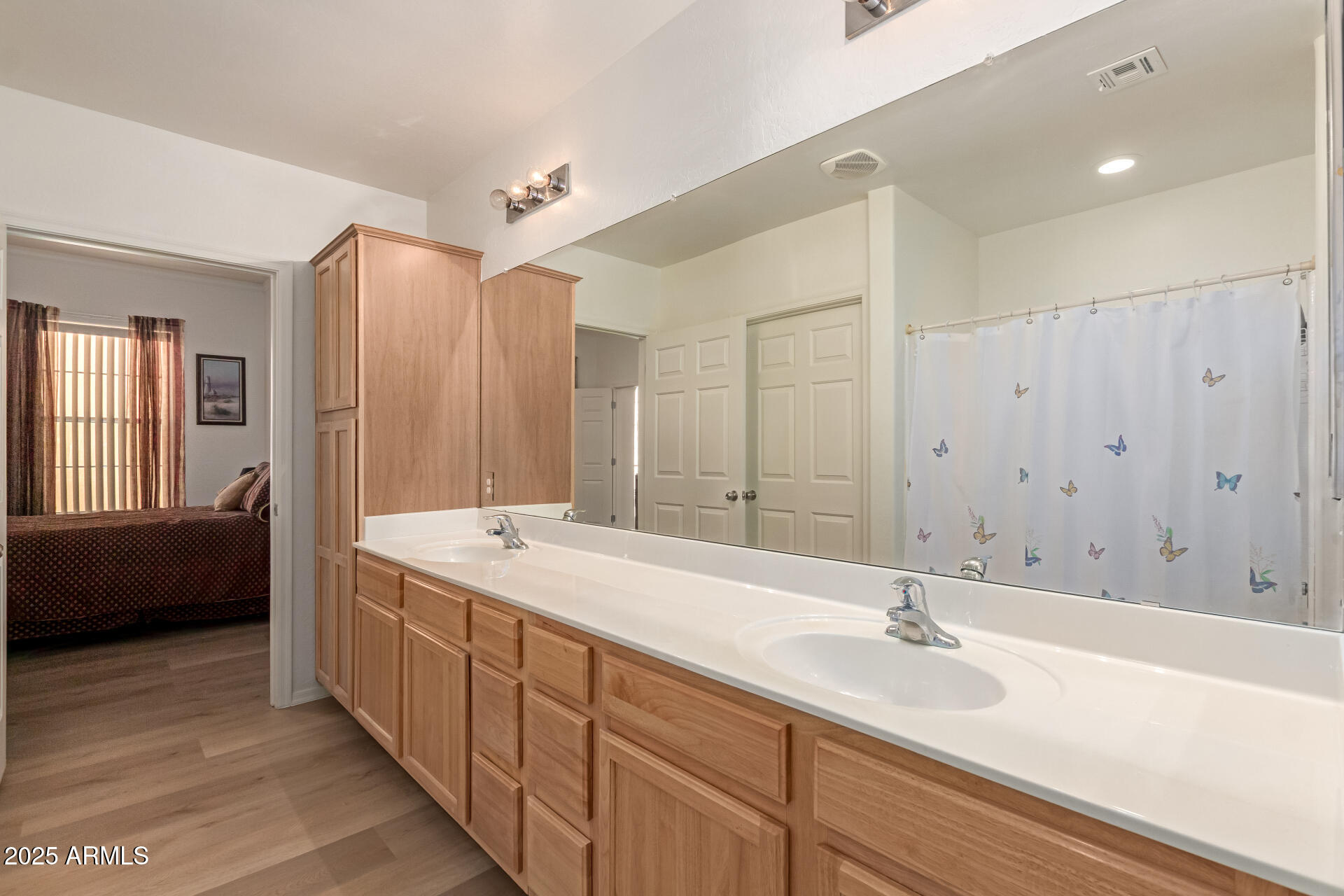 14575 W MOUNTAIN VIEW Boulevard, 11210