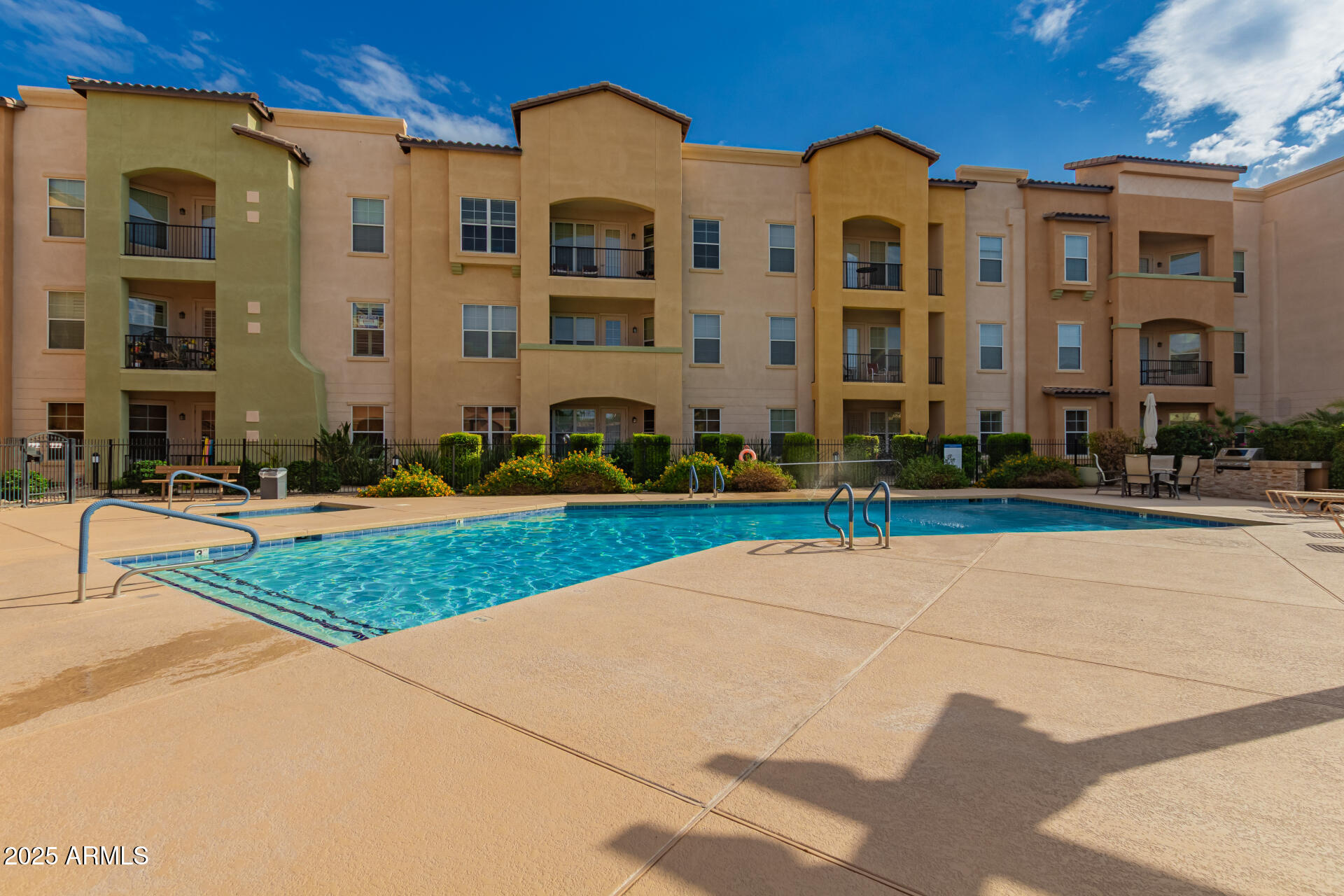 14575 W MOUNTAIN VIEW Boulevard, 11210