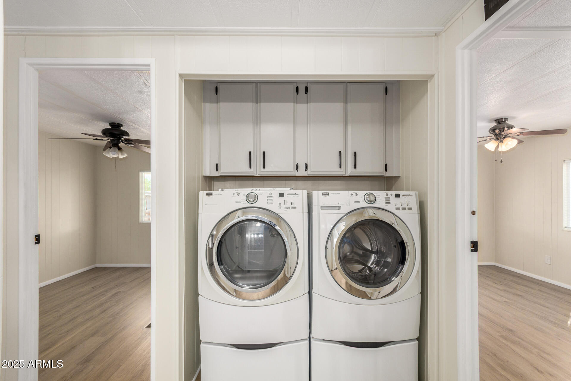 9710 E BAYWOOD Avenue