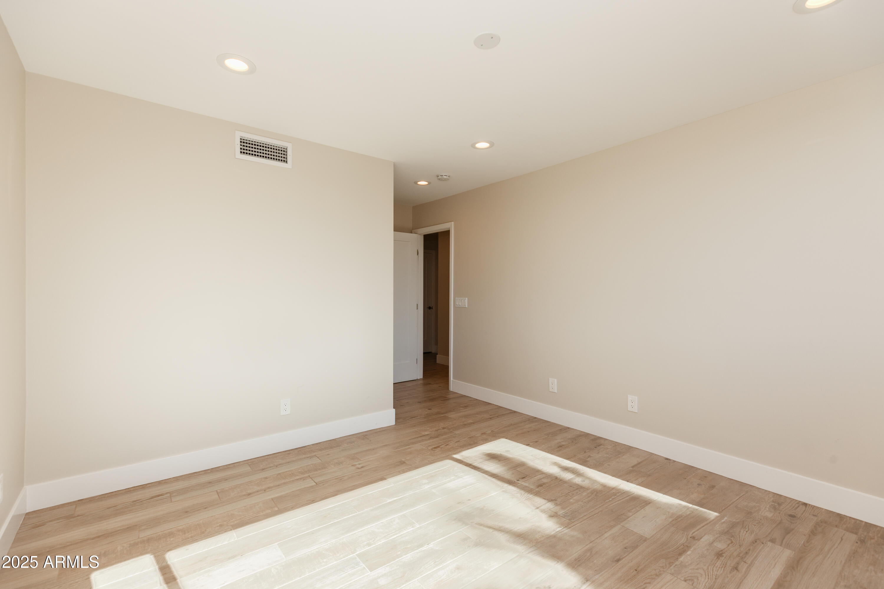 7401 N SCOTTSDALE Road, 46