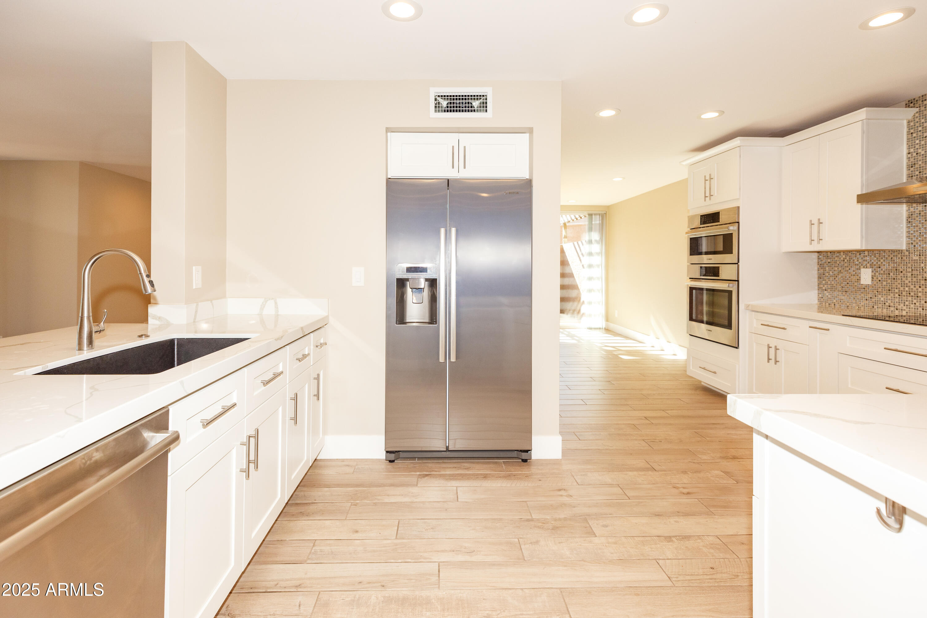 7401 N SCOTTSDALE Road, 46