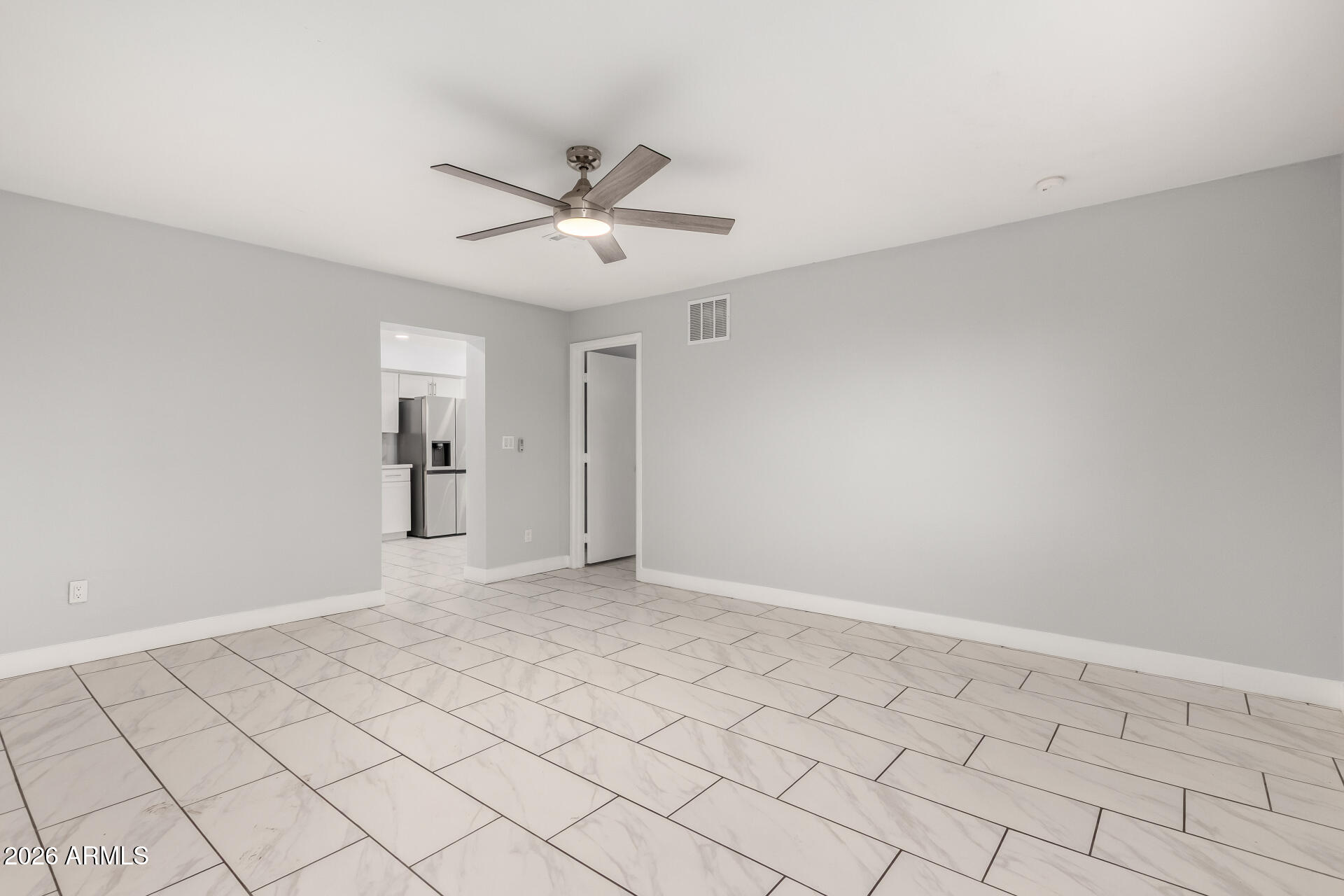 4938 W MCLELLAN Road