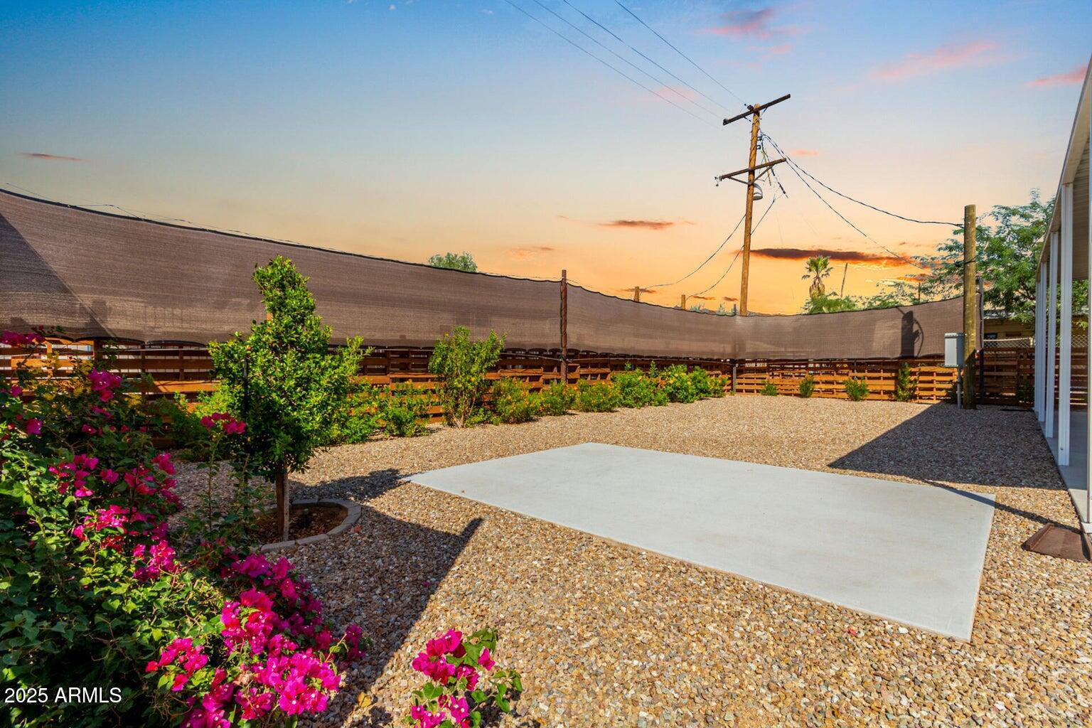 9710 E BAYWOOD Avenue