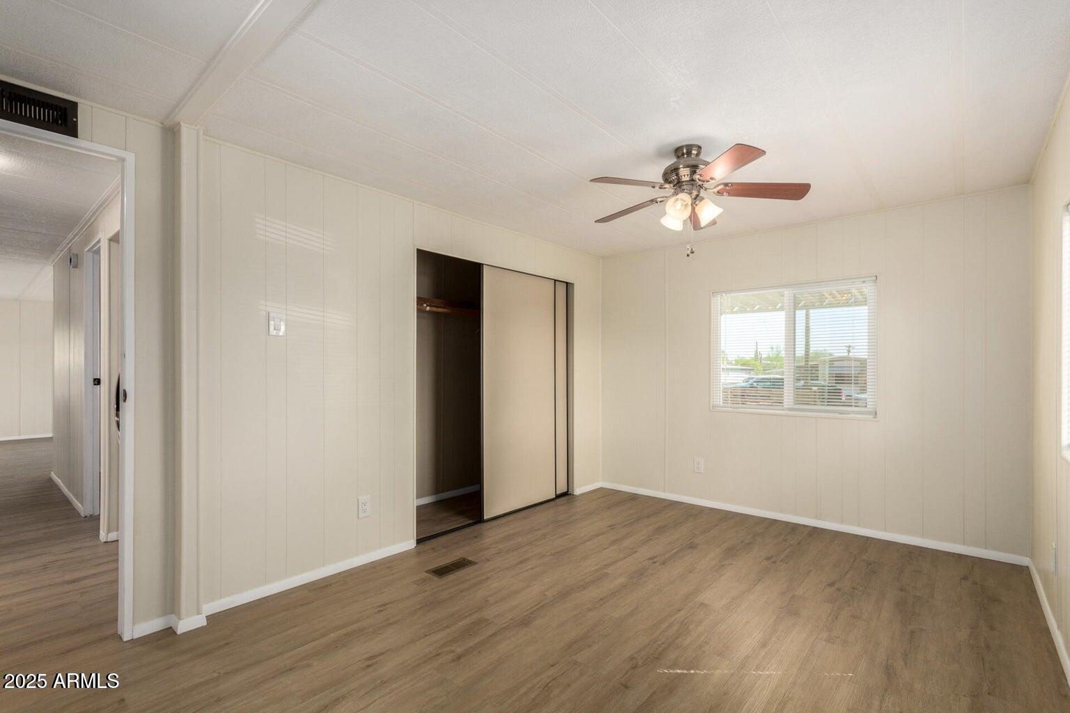 9710 E BAYWOOD Avenue