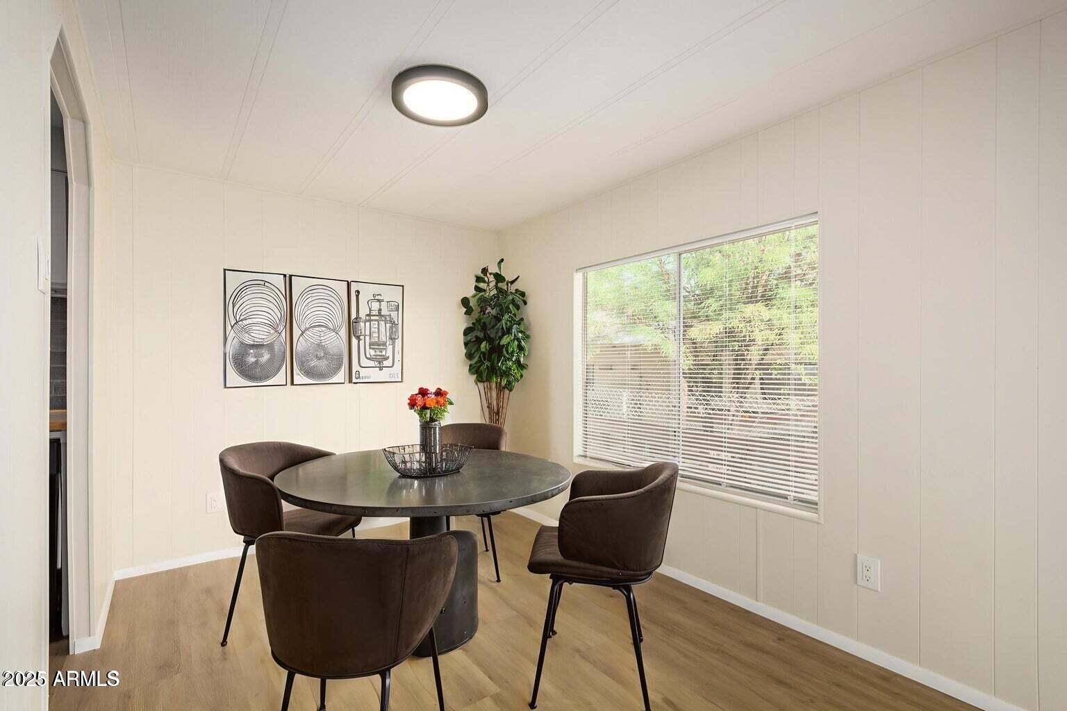 9710 E BAYWOOD Avenue