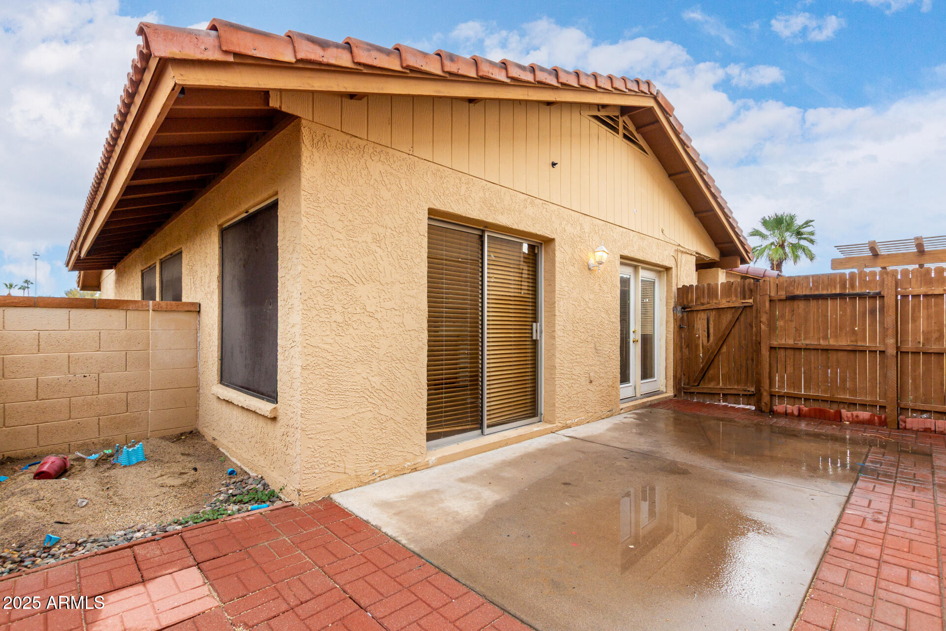 14814 N 24TH Drive 7