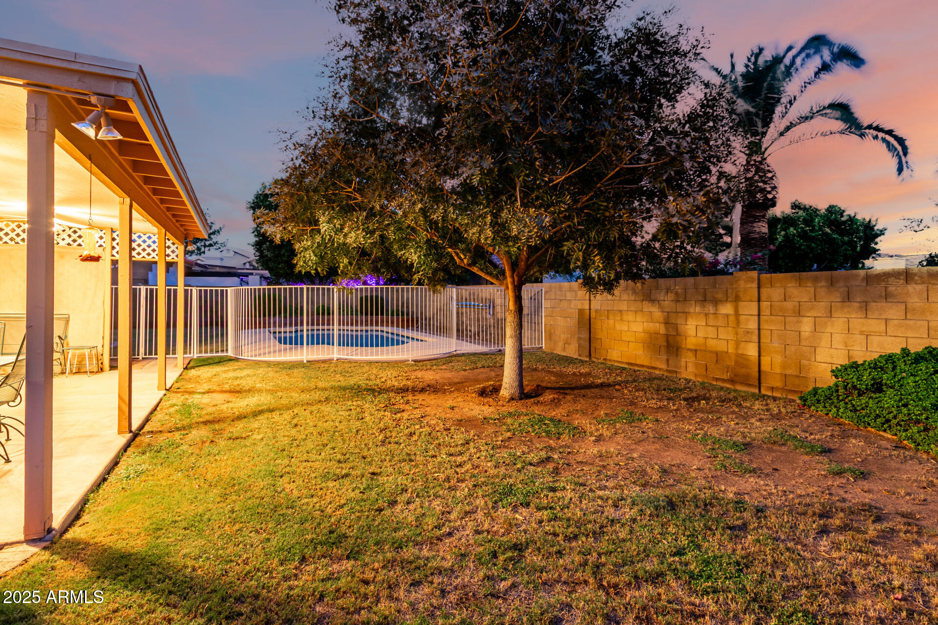 1816 E ENROSE Street