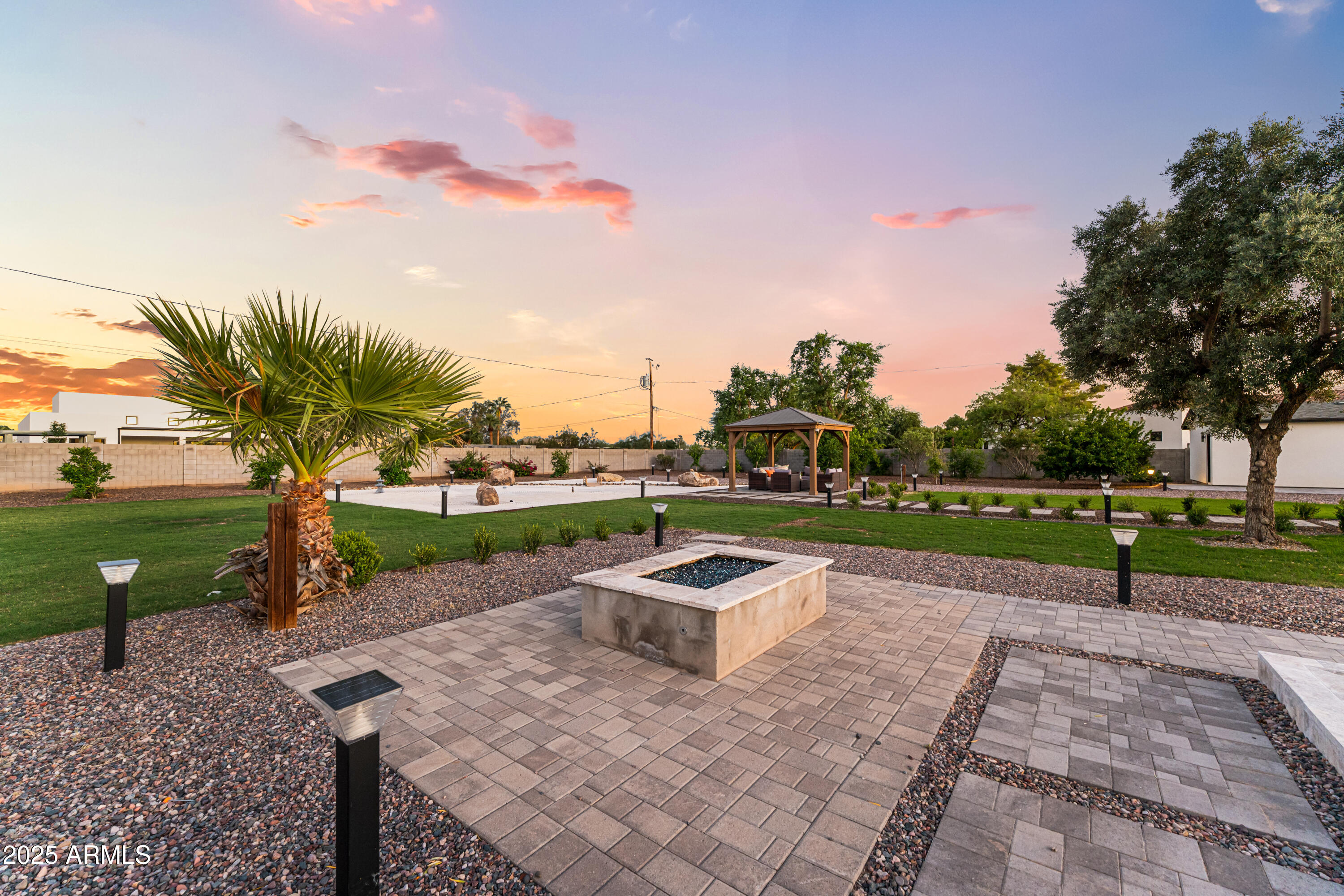 11601 N 64TH Place, Scottsdale