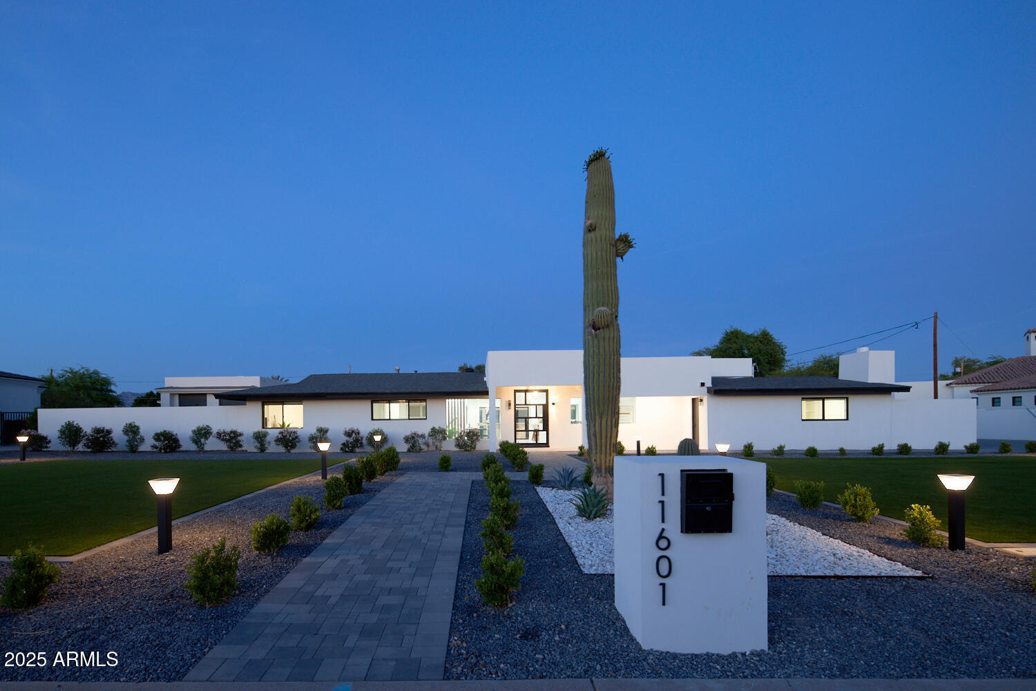 11601 N 64TH Place, Scottsdale