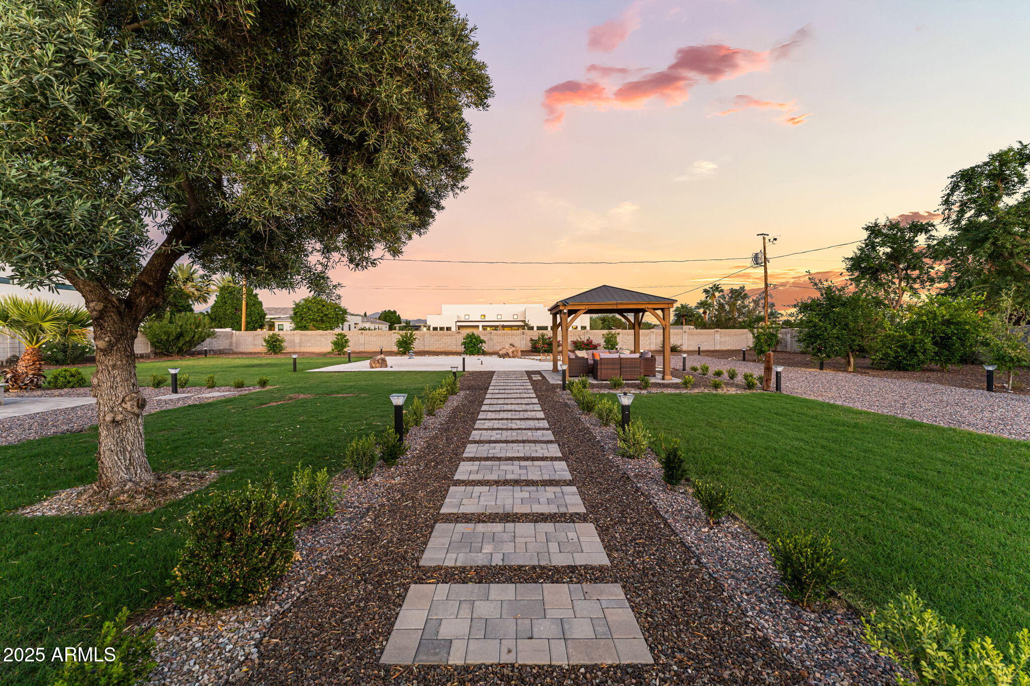 11601 N 64TH Place, Scottsdale