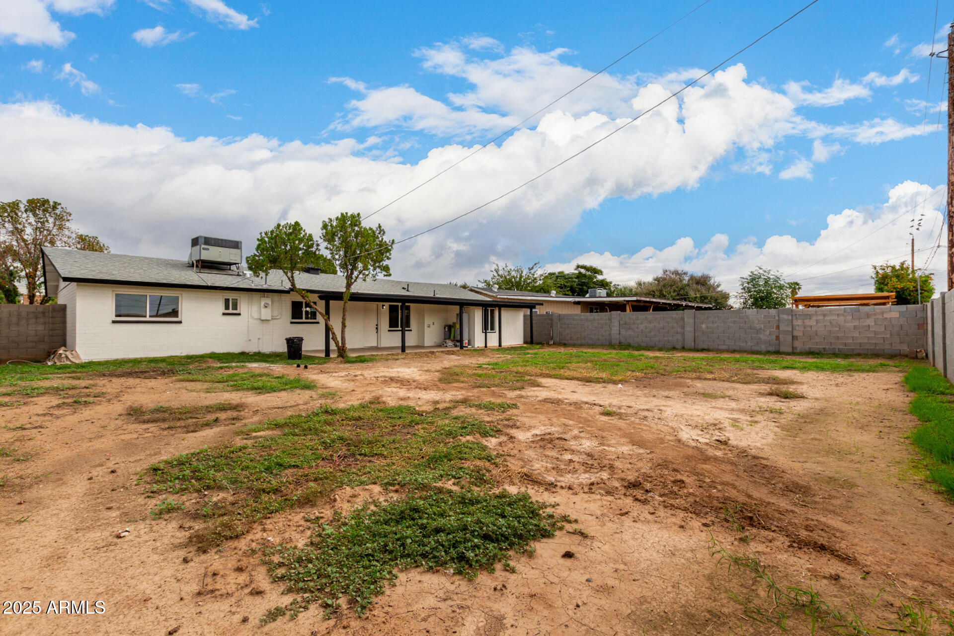 3939 W HARMONT Drive