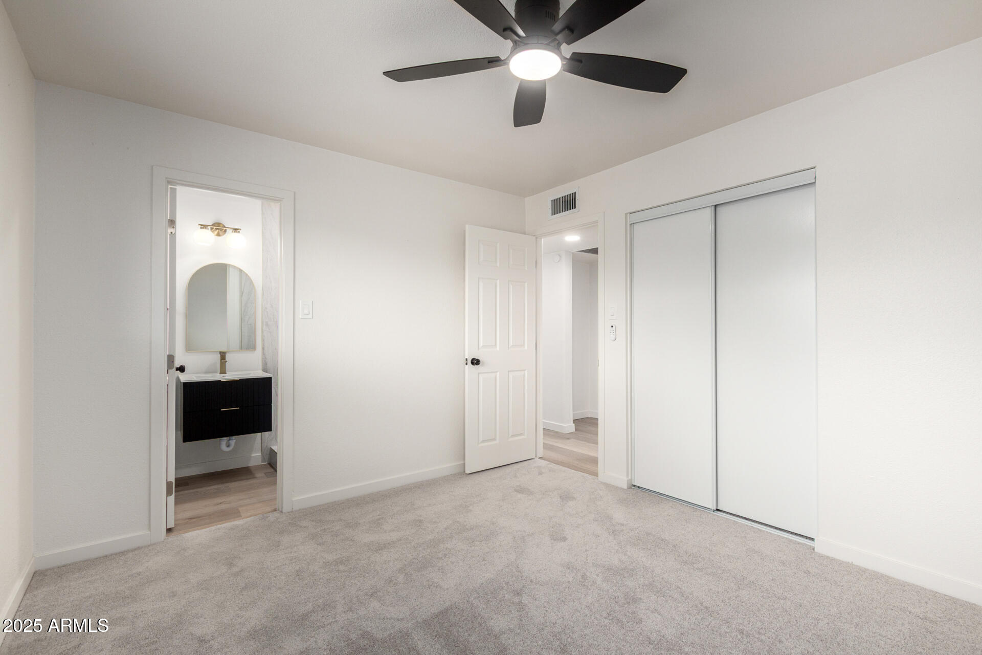 3939 W HARMONT Drive