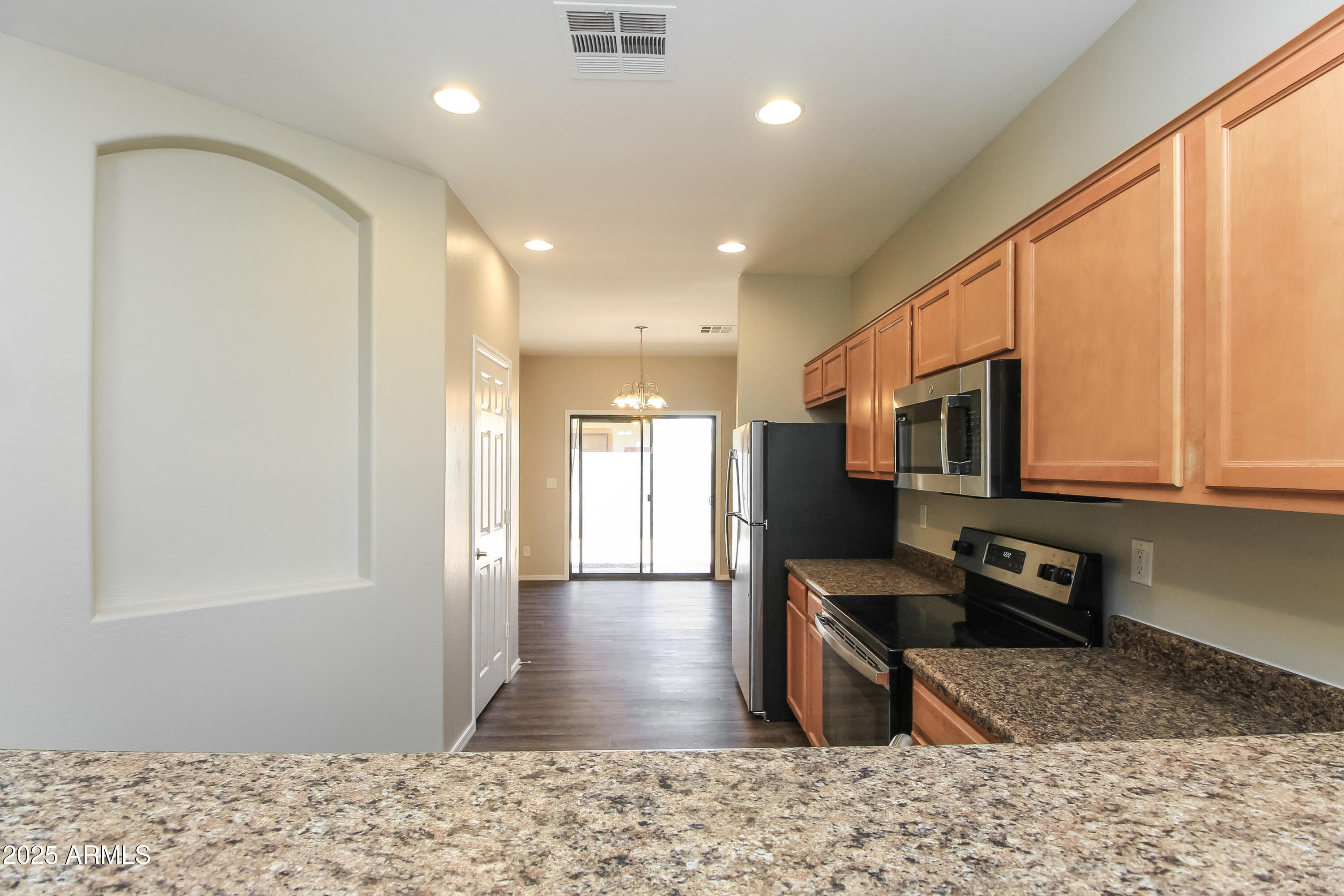 2232 E GREENLEE Avenue