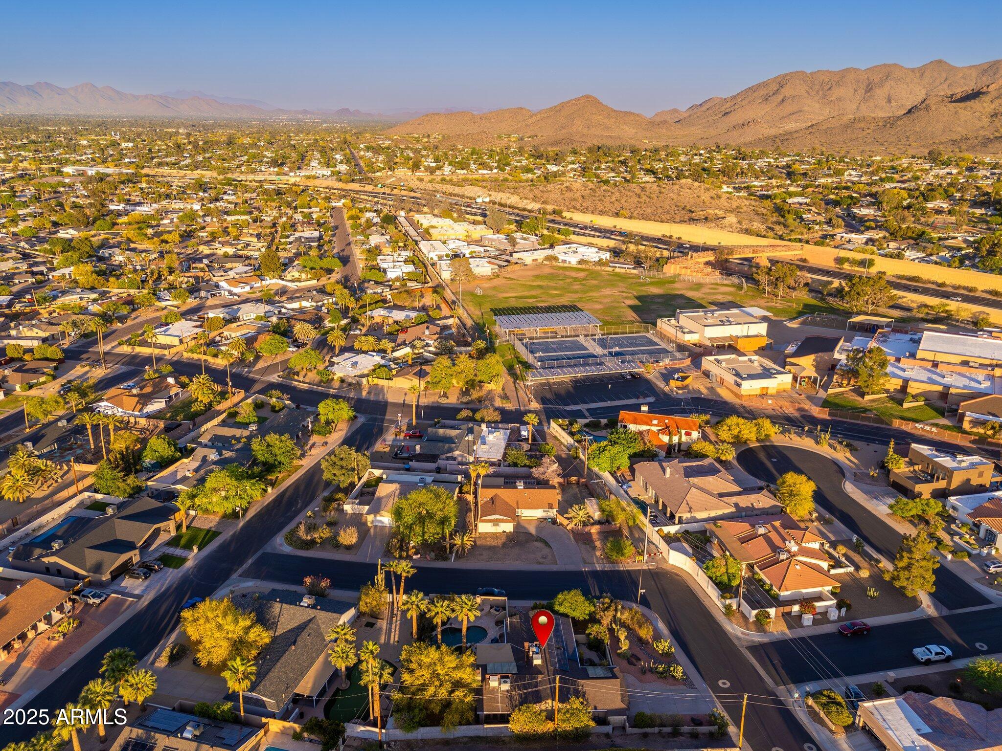 2712 E MOUNTAIN VIEW Road