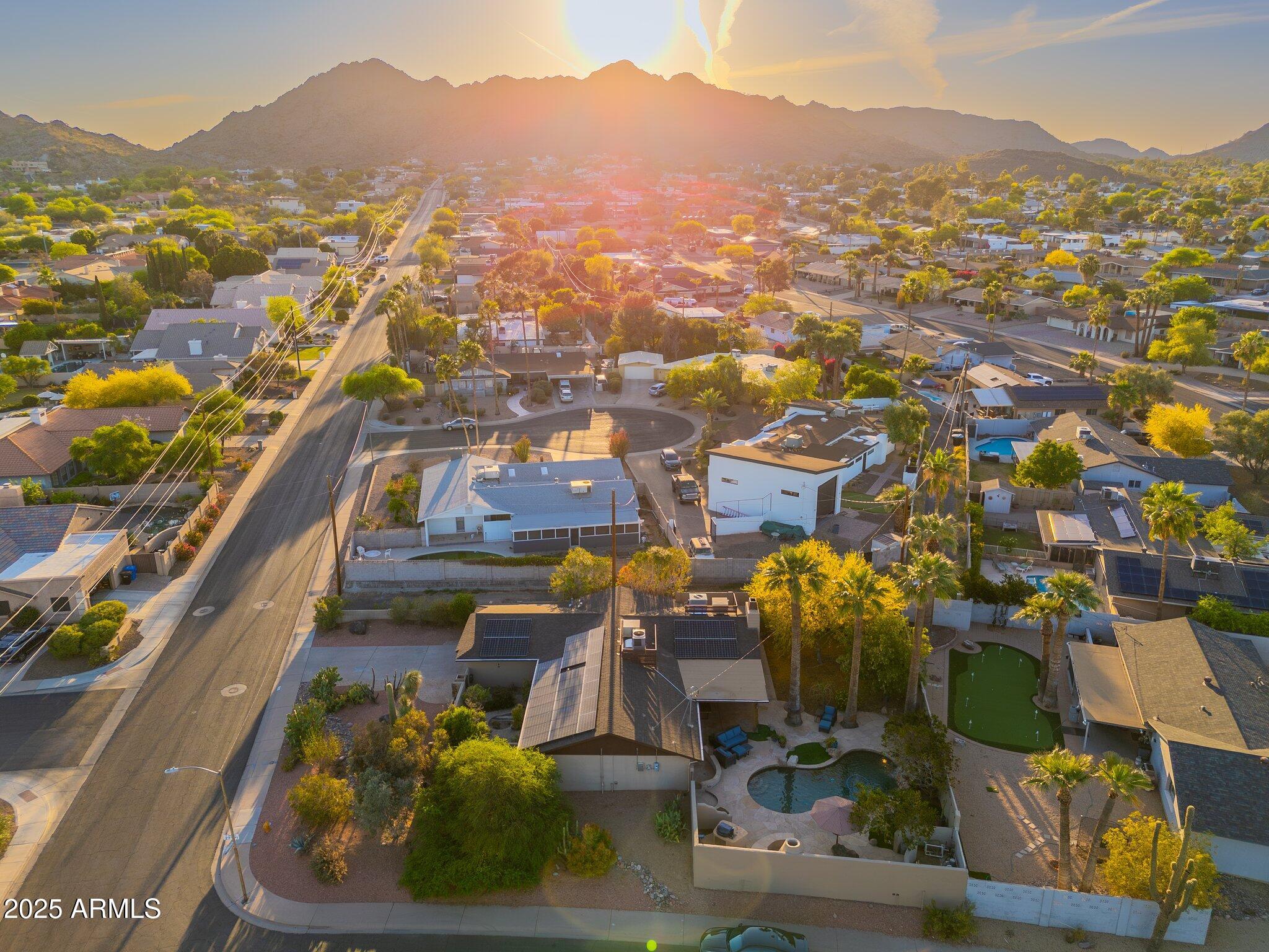 2712 E MOUNTAIN VIEW Road