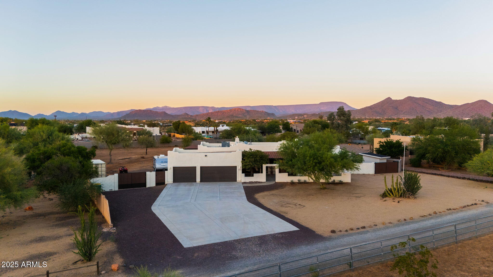 420 W ADAMANDA Drive