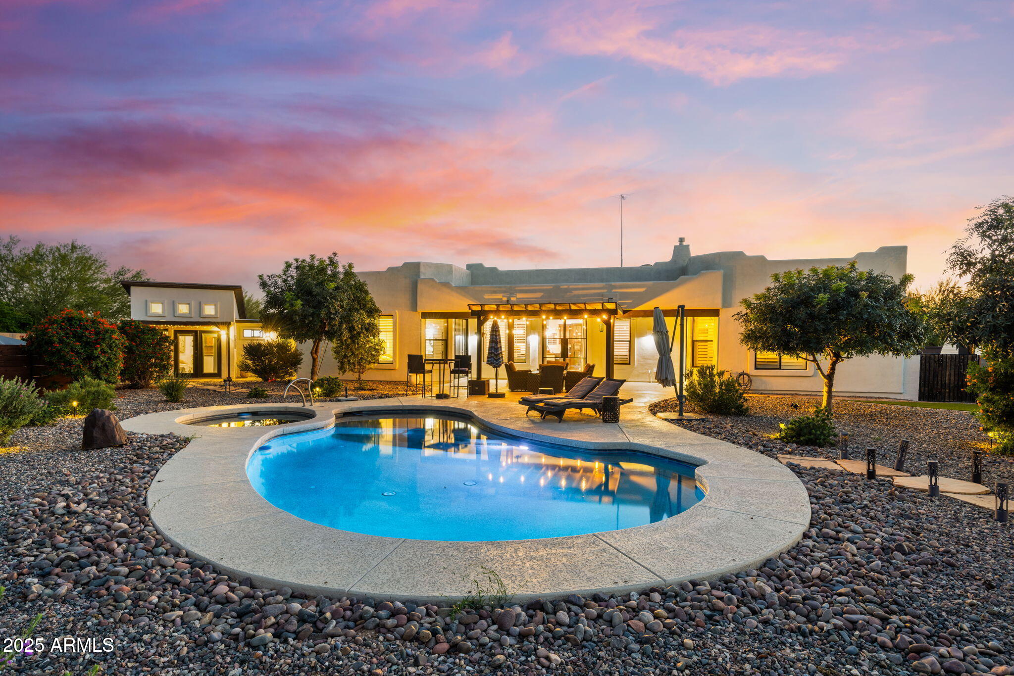 420 W ADAMANDA Drive