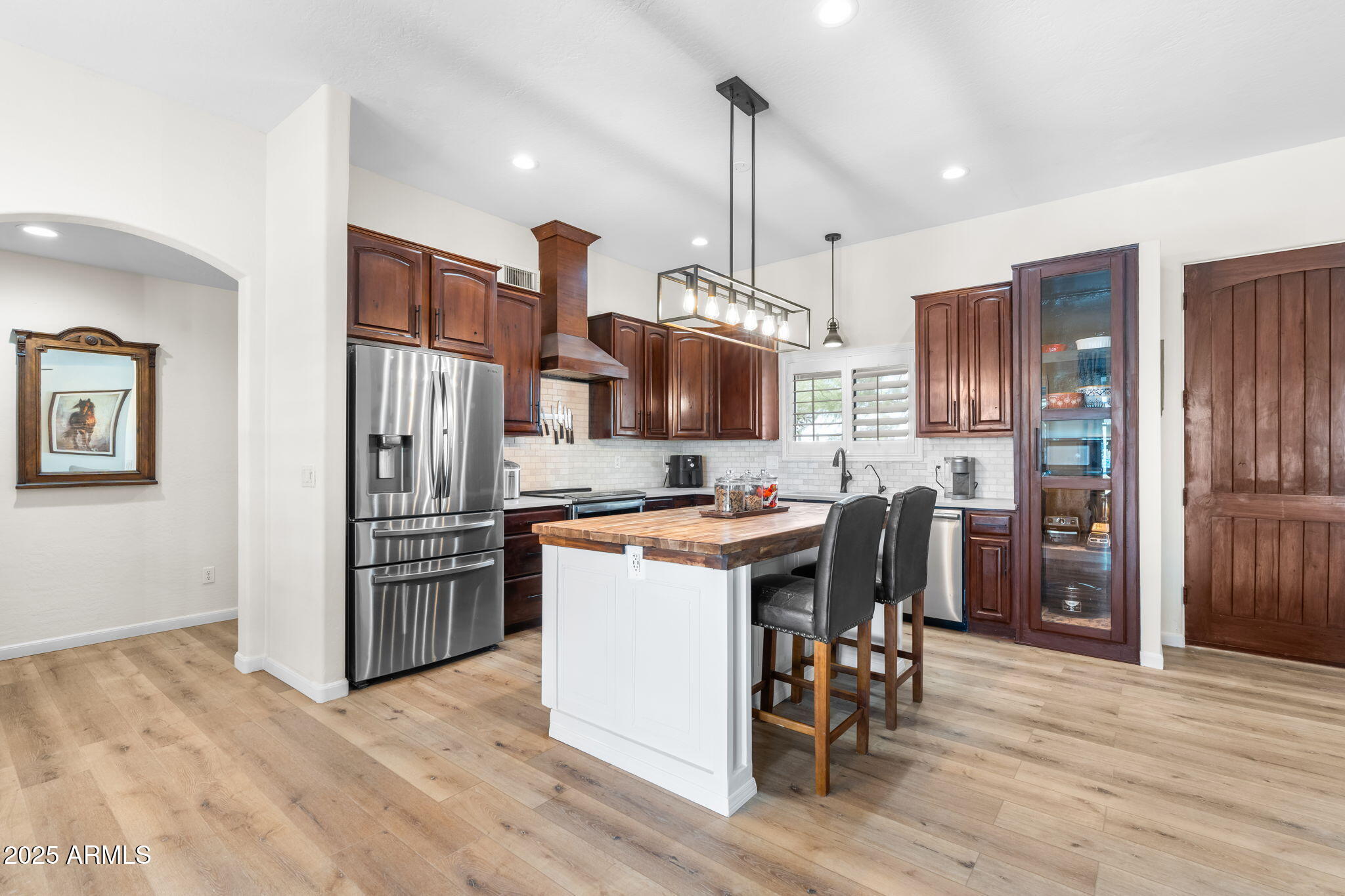 420 W ADAMANDA Drive