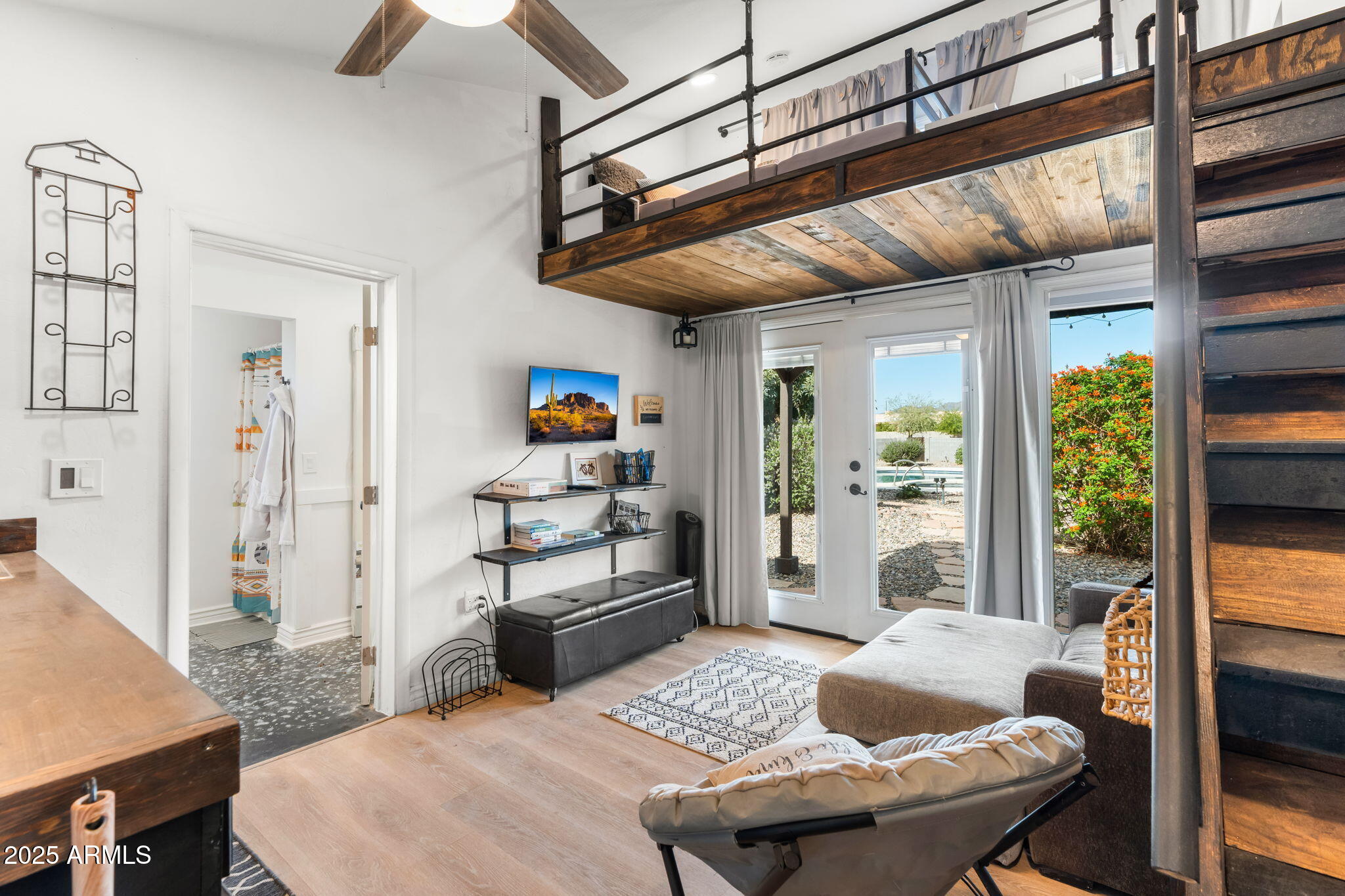 420 W ADAMANDA Drive