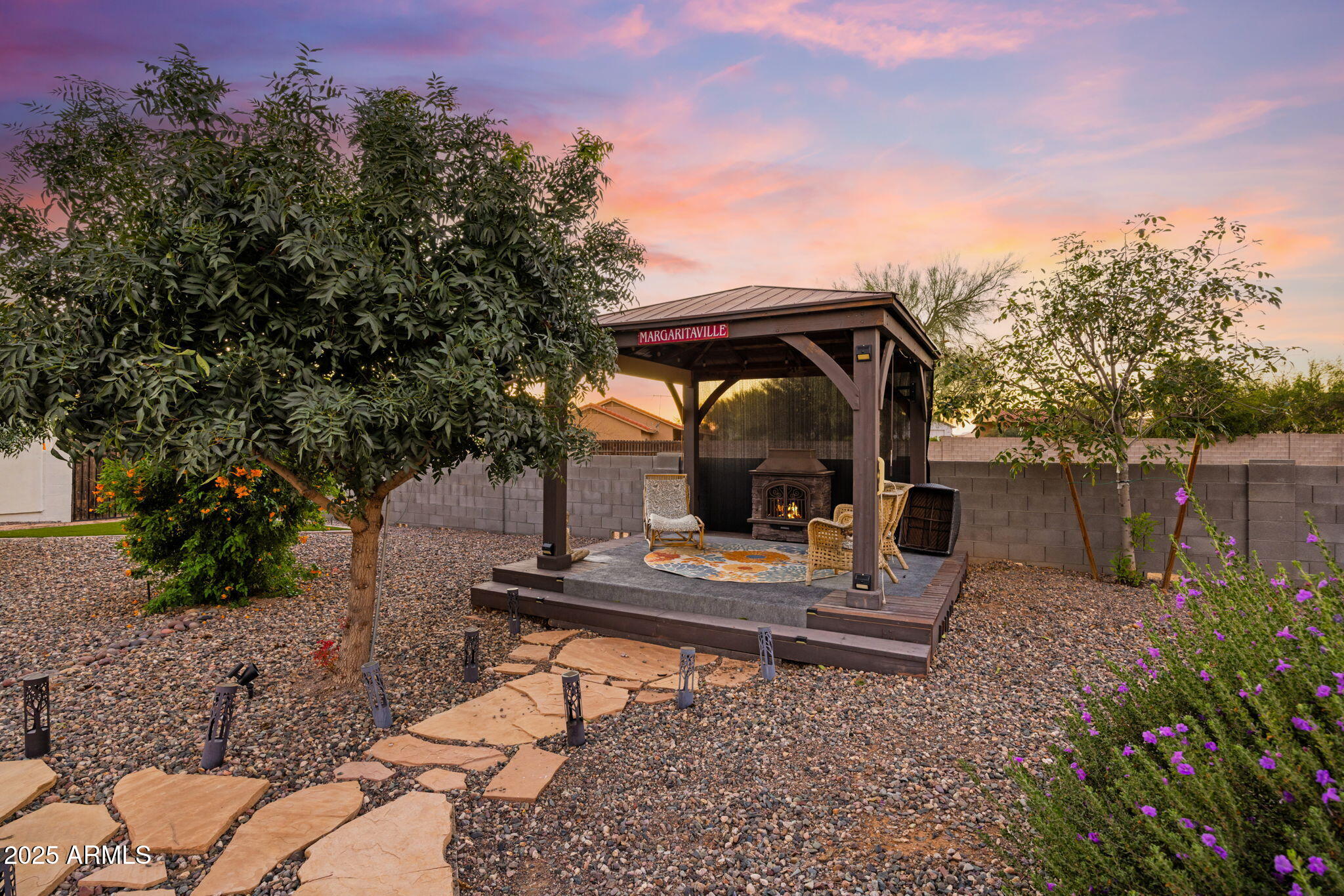 420 W ADAMANDA Drive