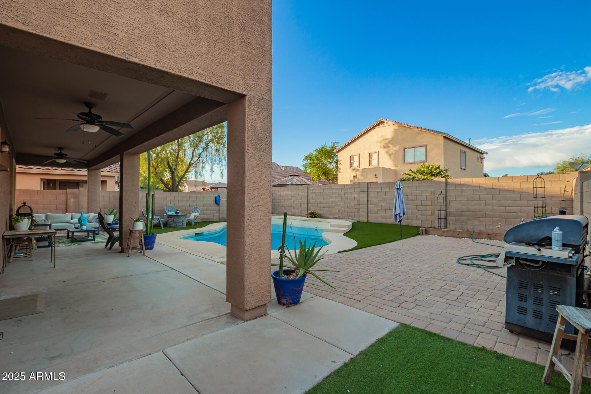 10310 E KIVA Circle