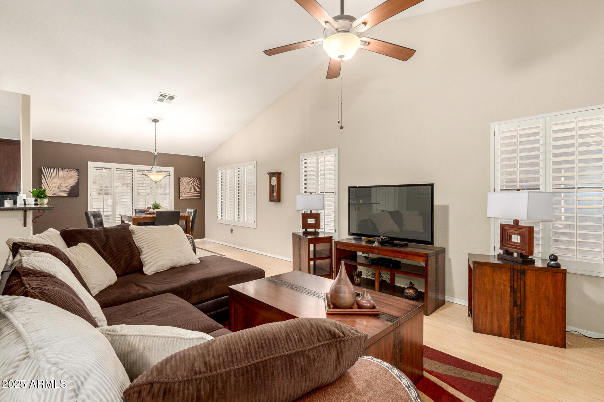 1350 W SEASCAPE Drive