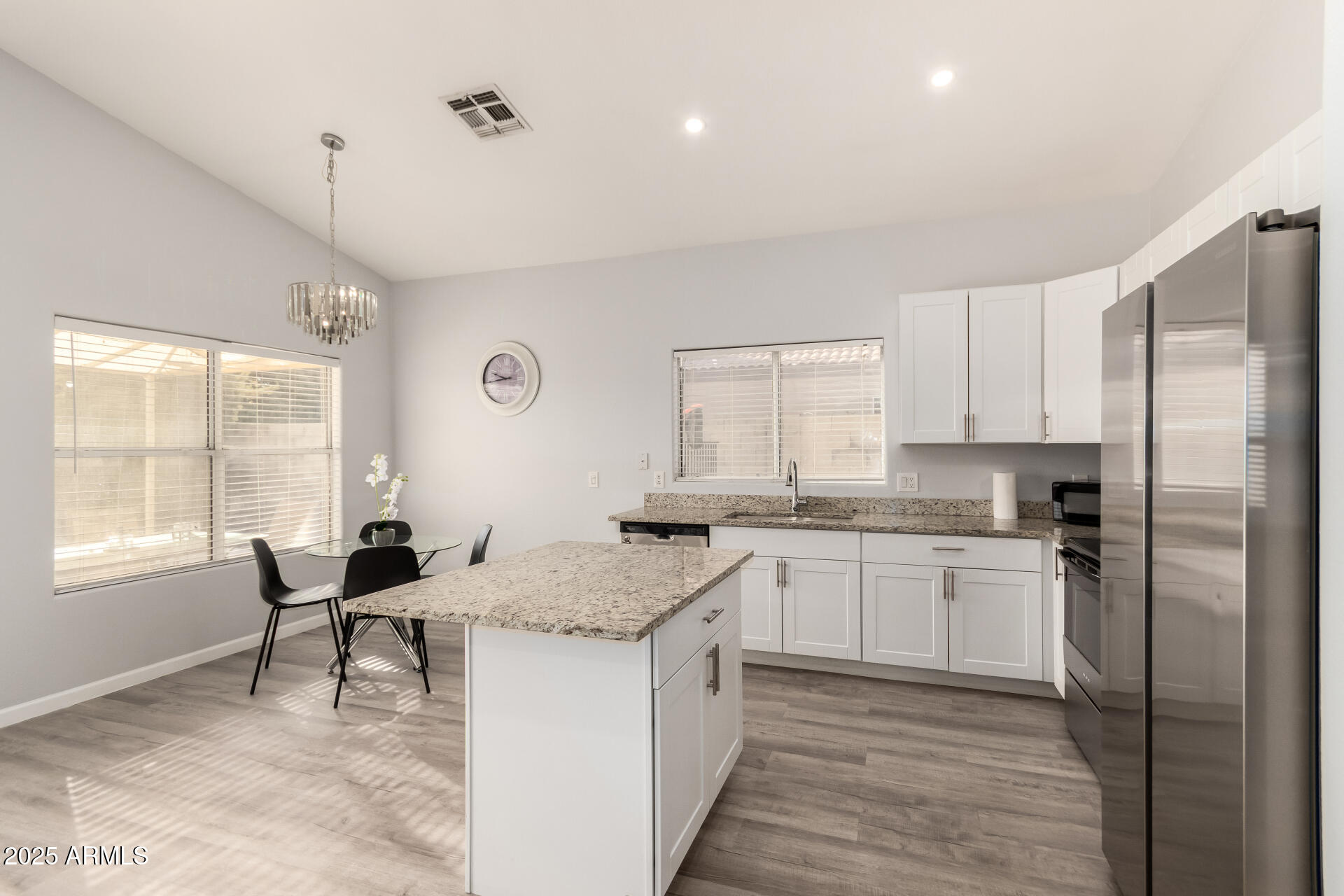 4741 E CHARLESTON Avenue