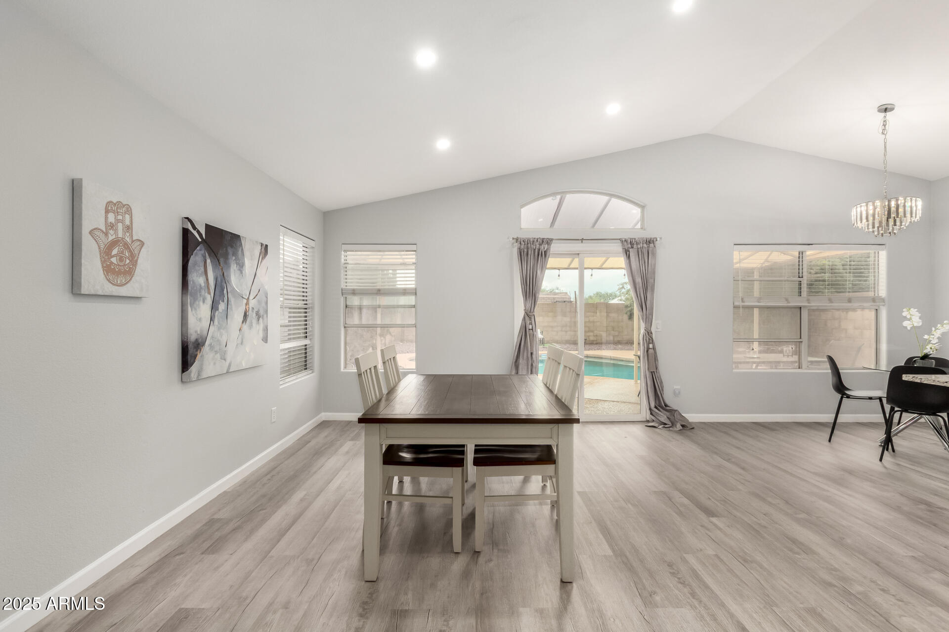 4741 E CHARLESTON Avenue