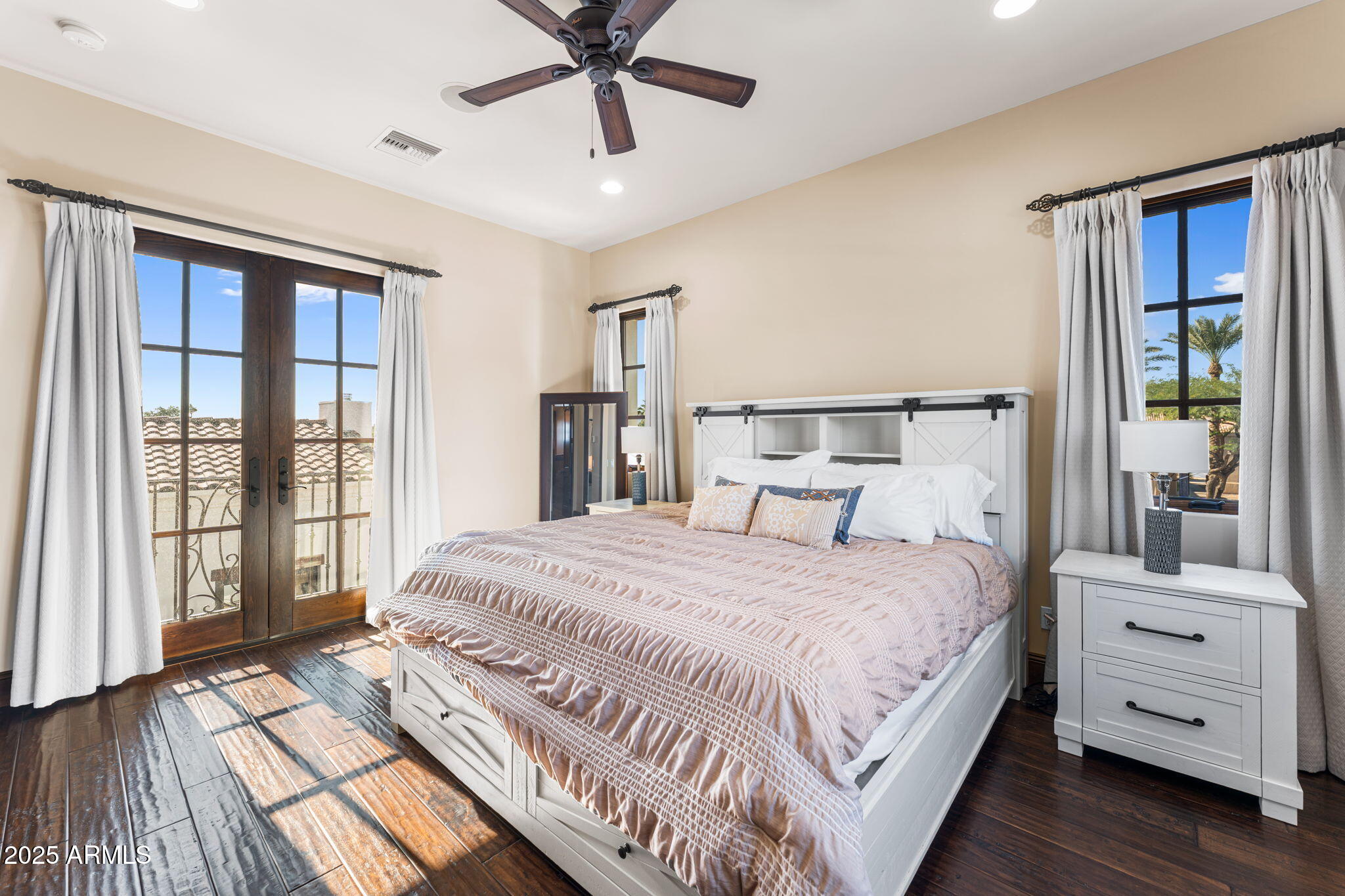 10125 E CORTEZ Drive