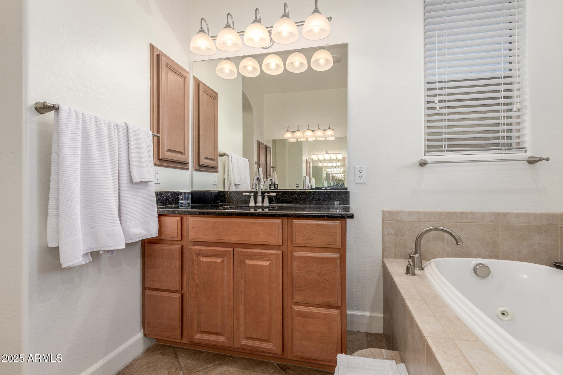 17375 W GRANT Street