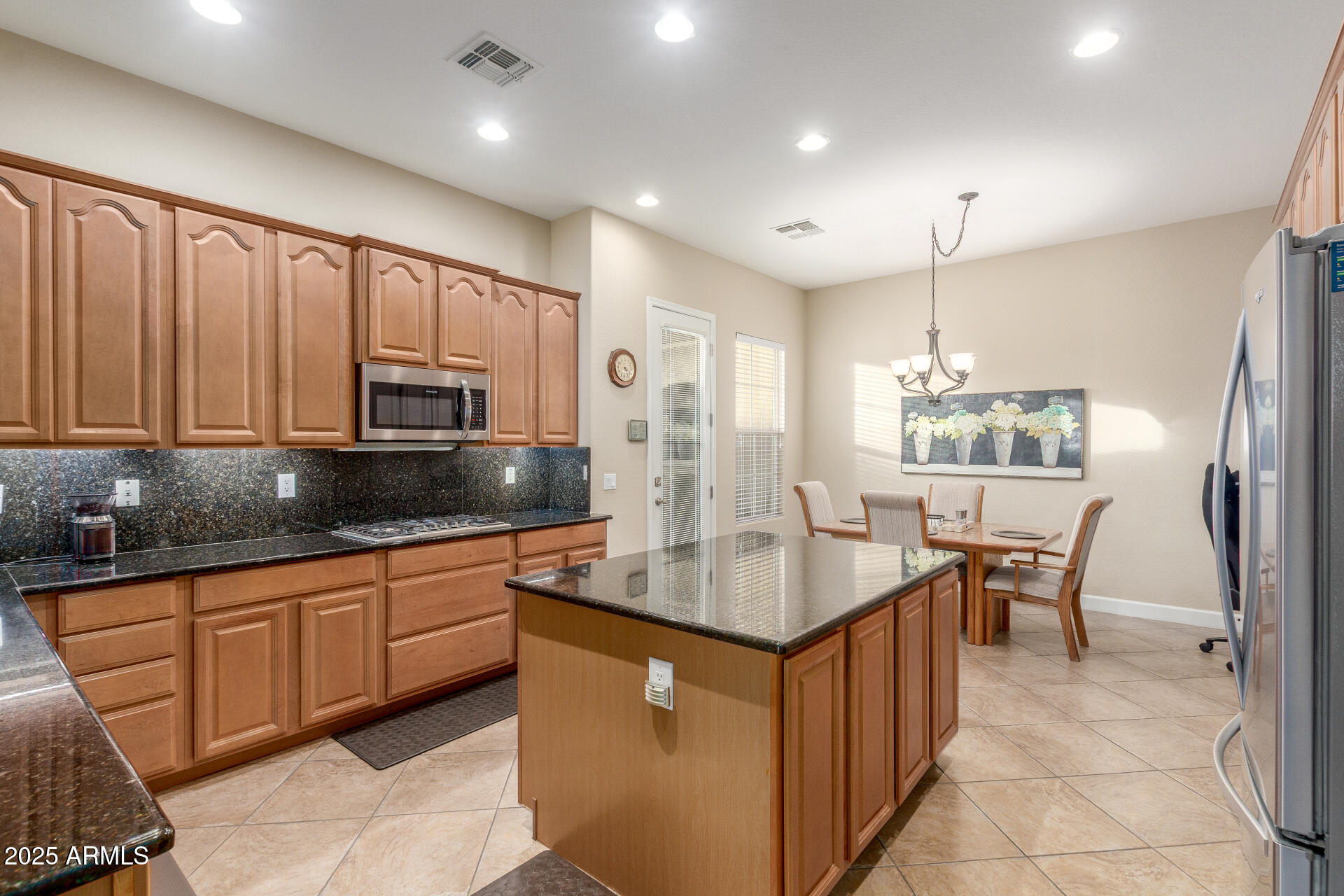 17375 W GRANT Street