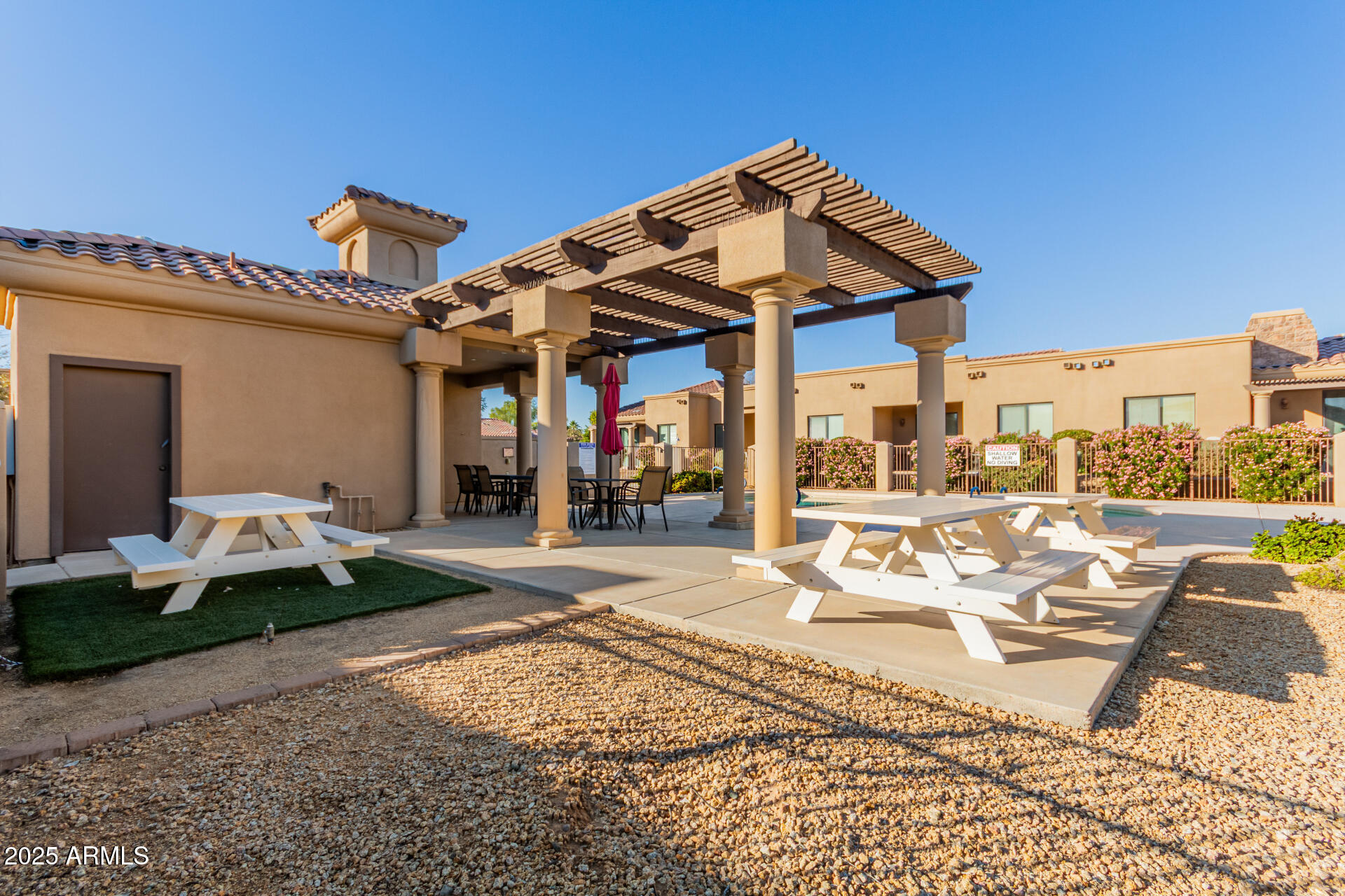 4241 N PEBBLECREEK Parkway 2