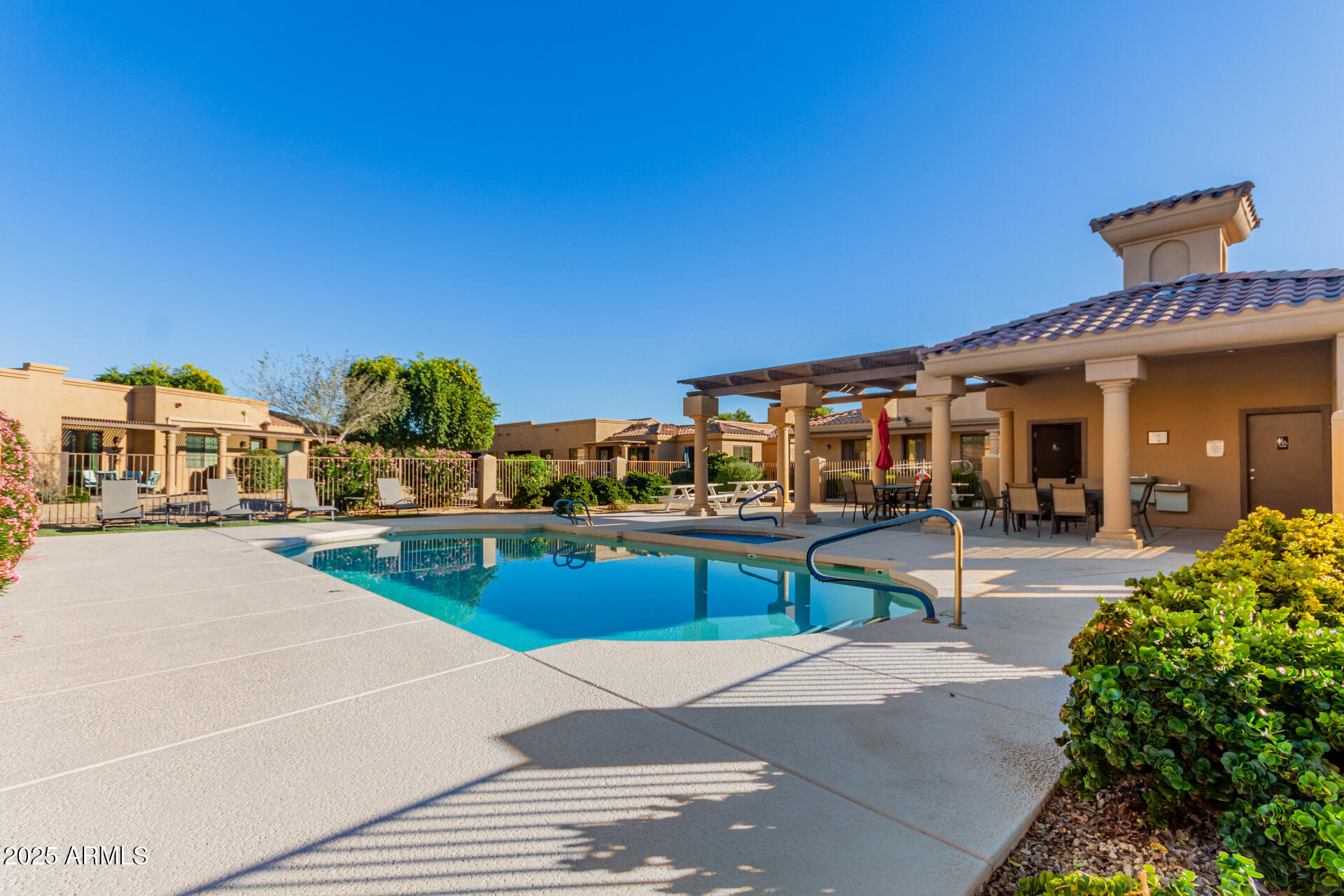 4241 N PEBBLECREEK Parkway 2