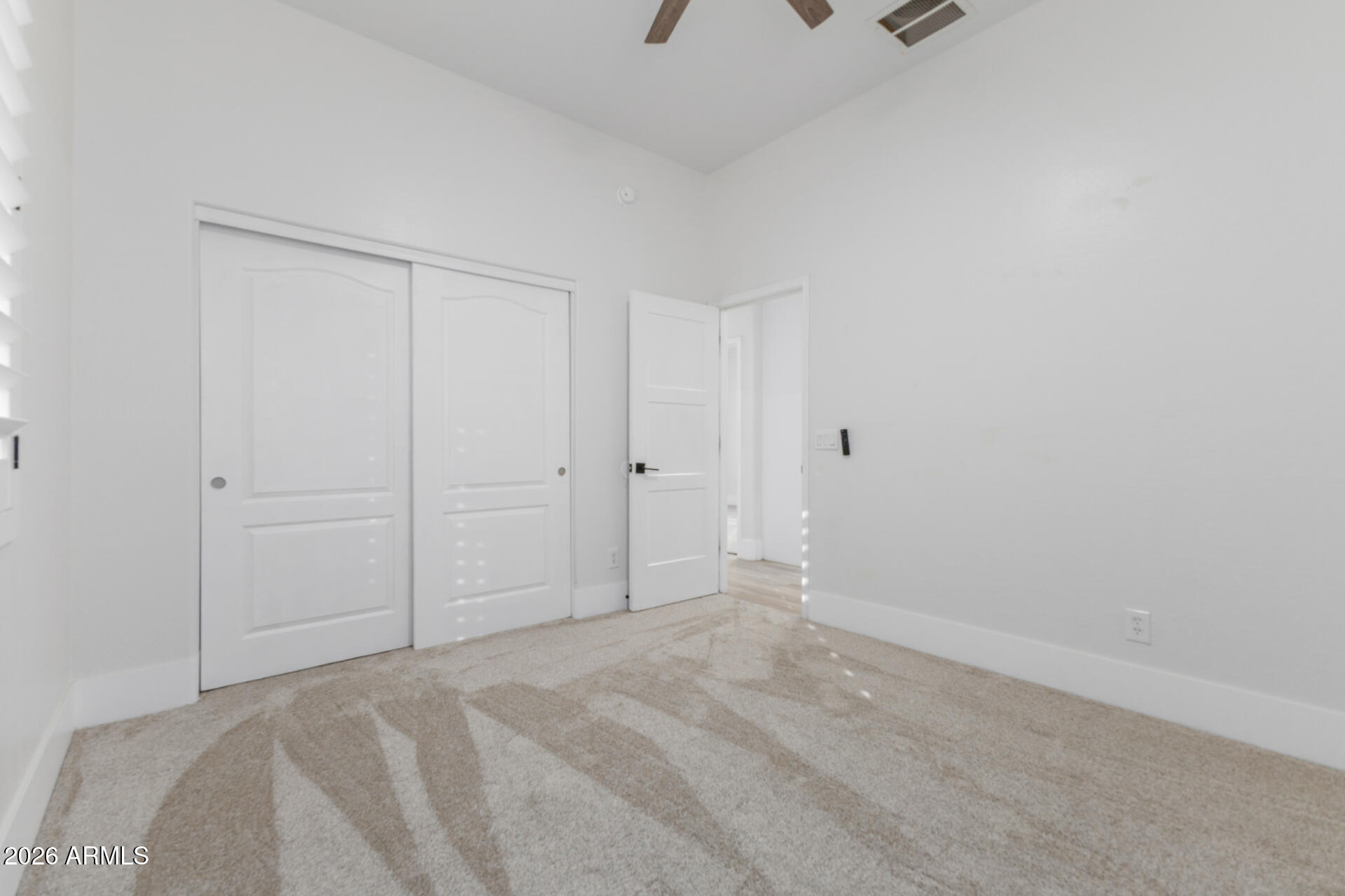 14316 W DESERT HILLS Drive