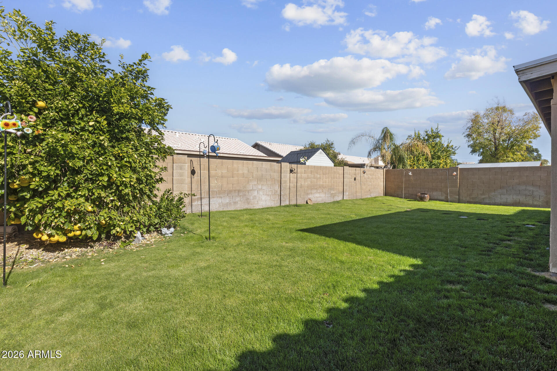 1406 W VILLA RITA Drive