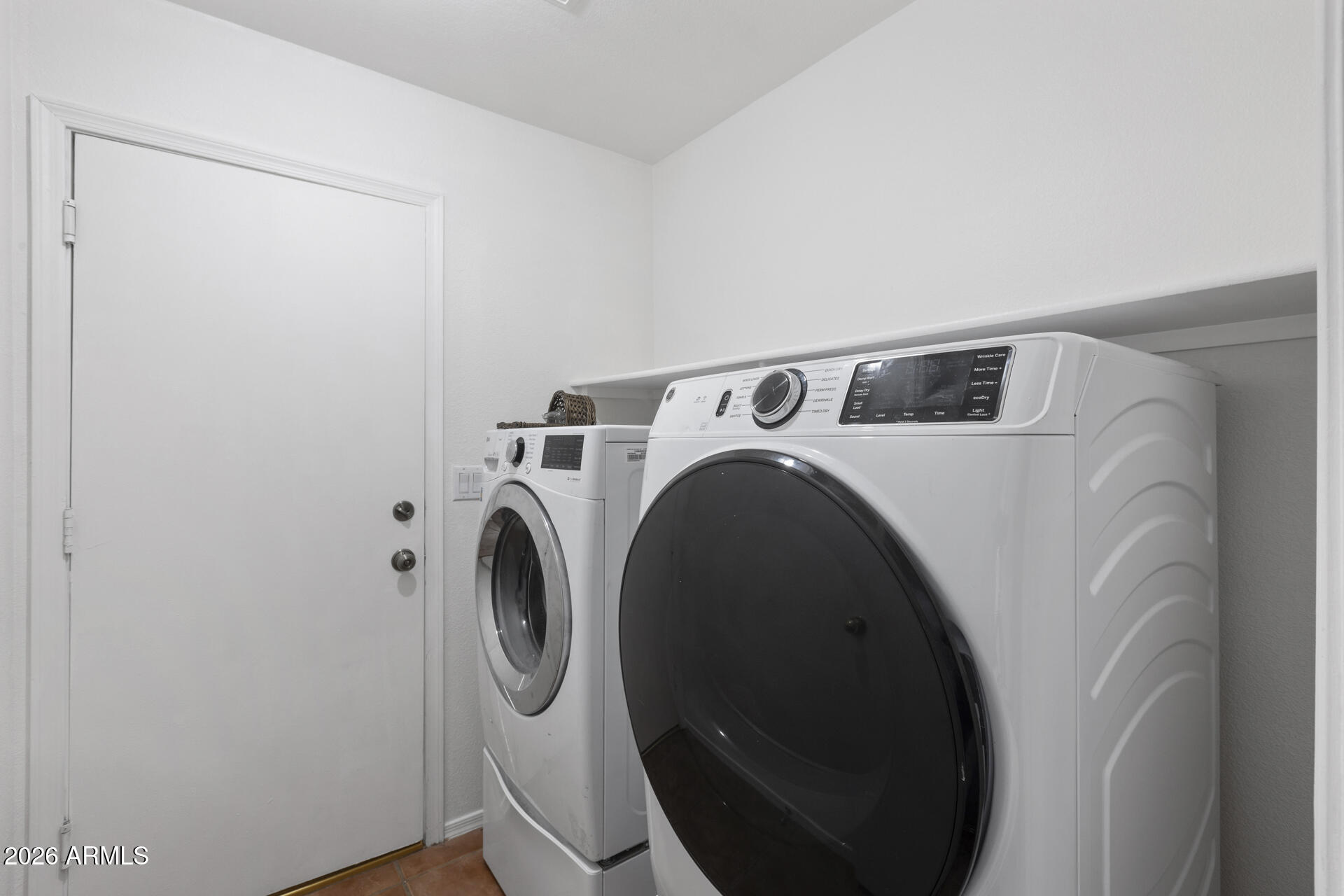 1406 W VILLA RITA Drive