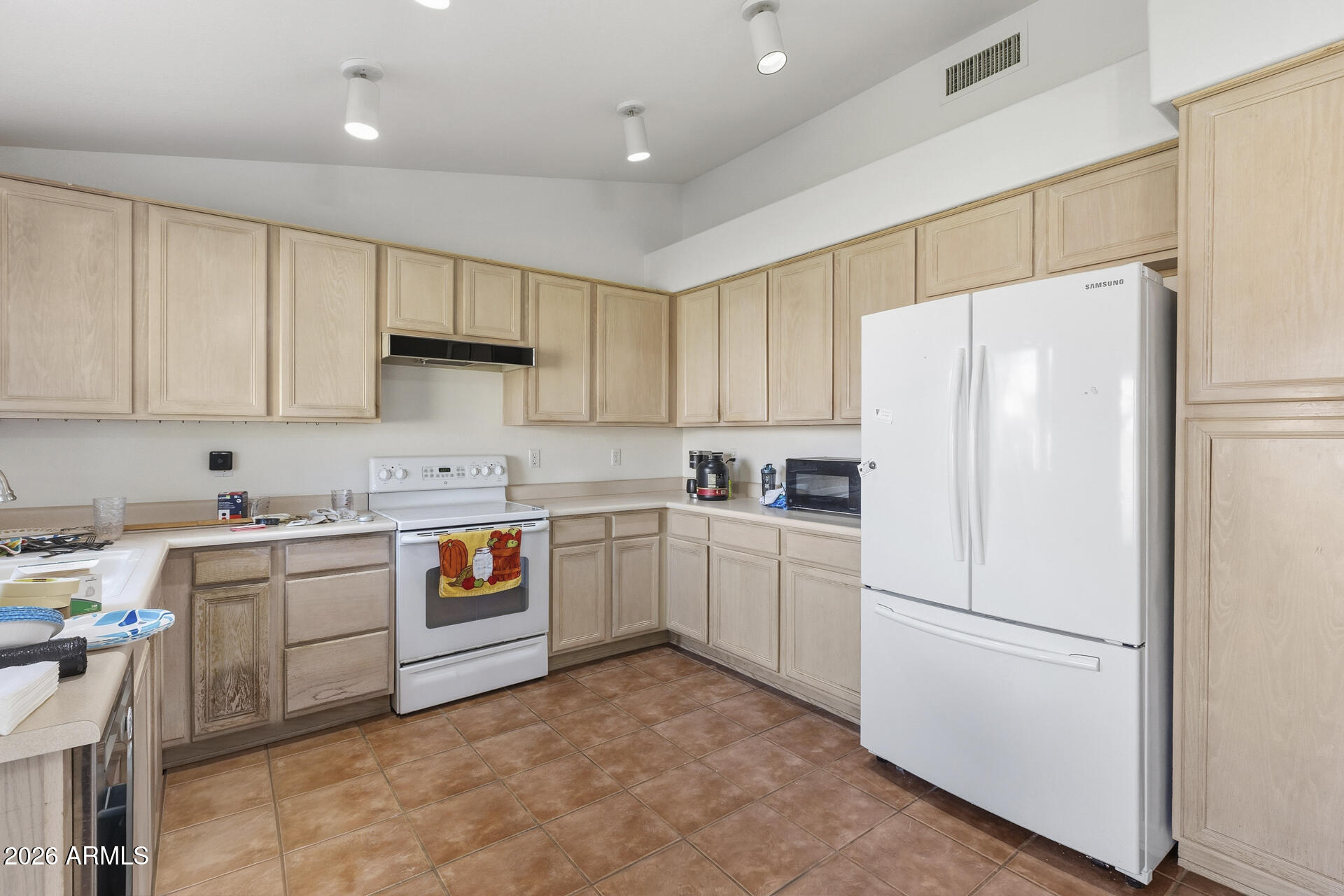 1406 W VILLA RITA Drive