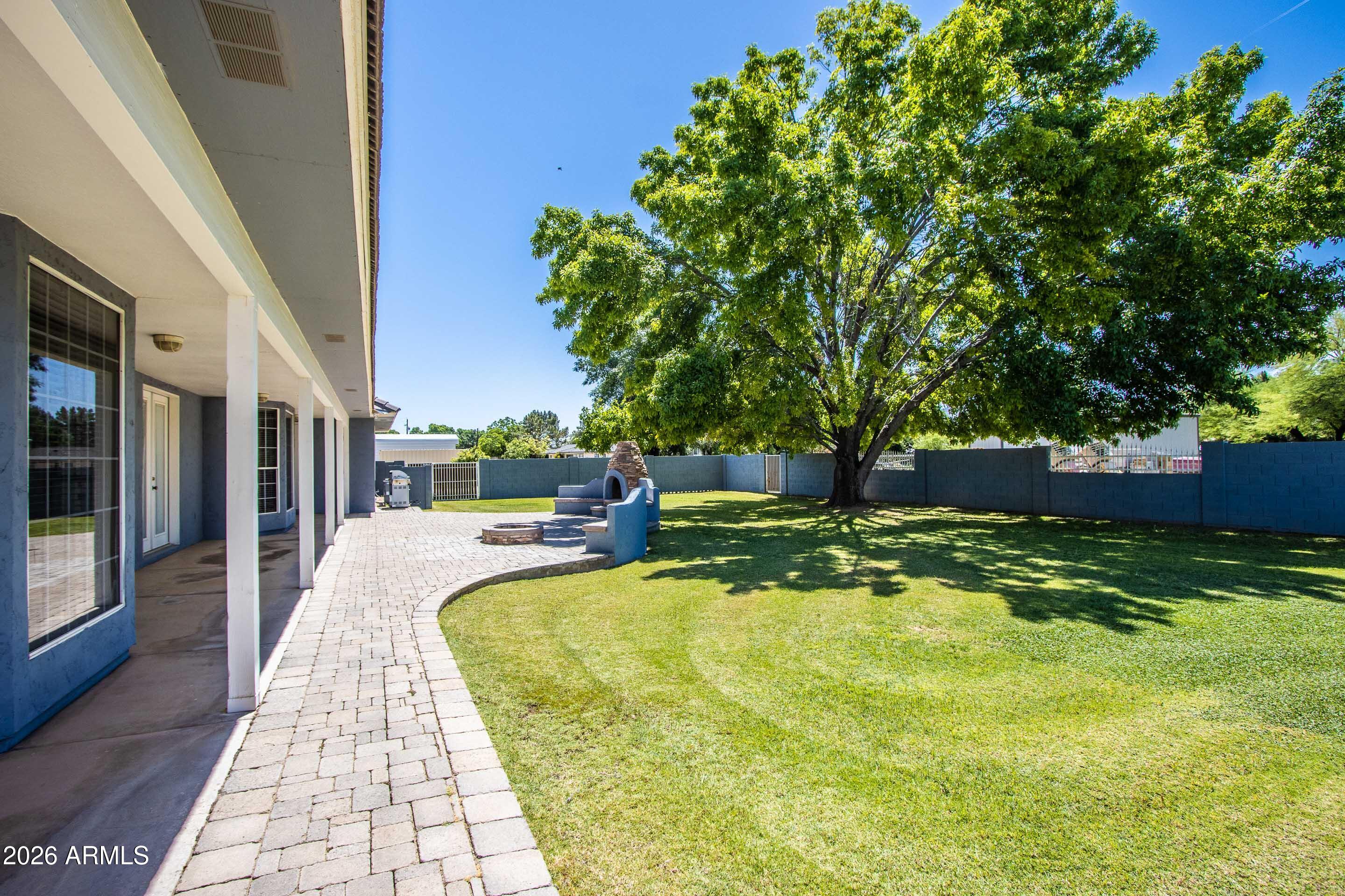 24024 S 148th Street