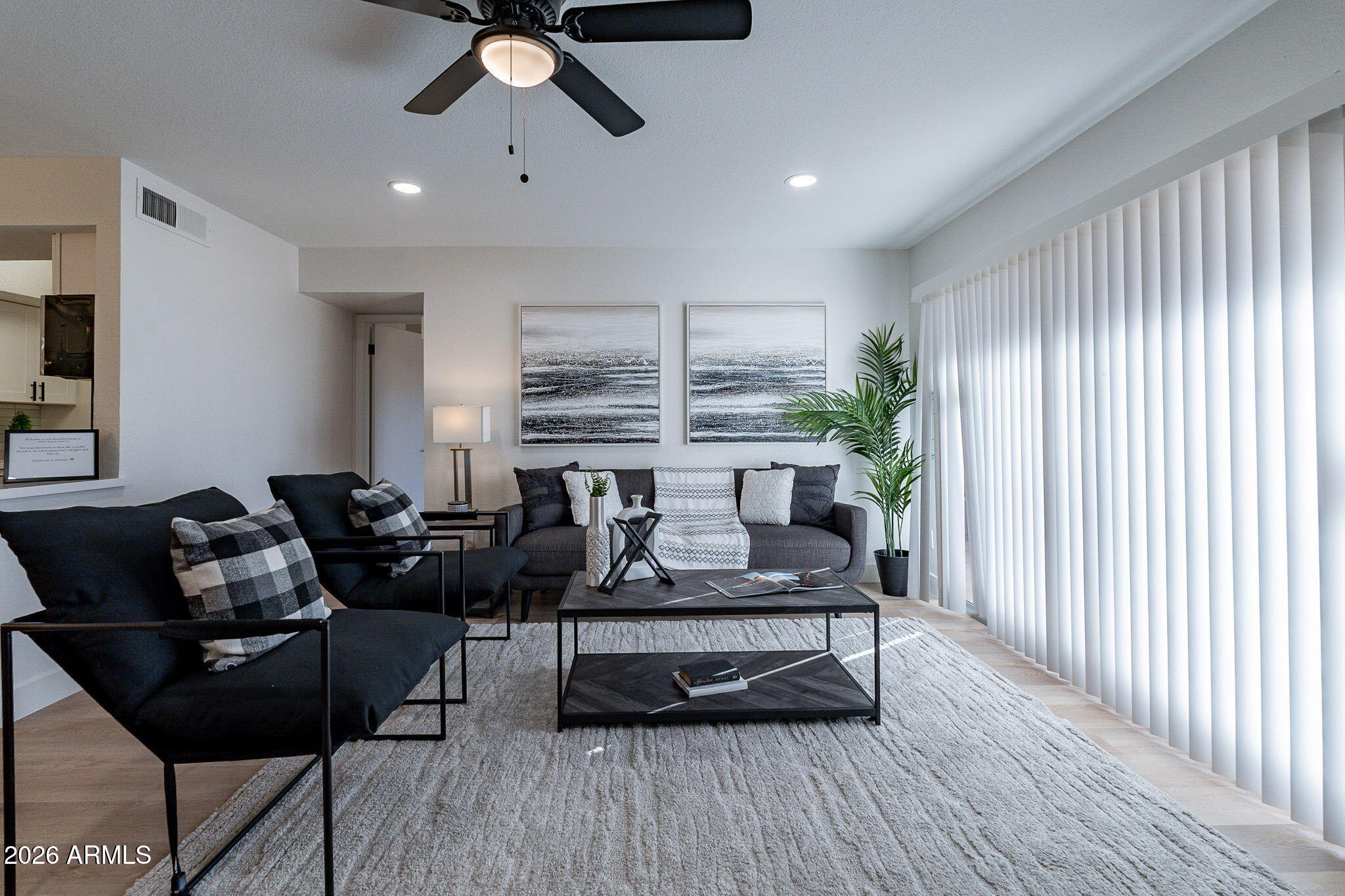 4608 W MARYLAND Avenue 214